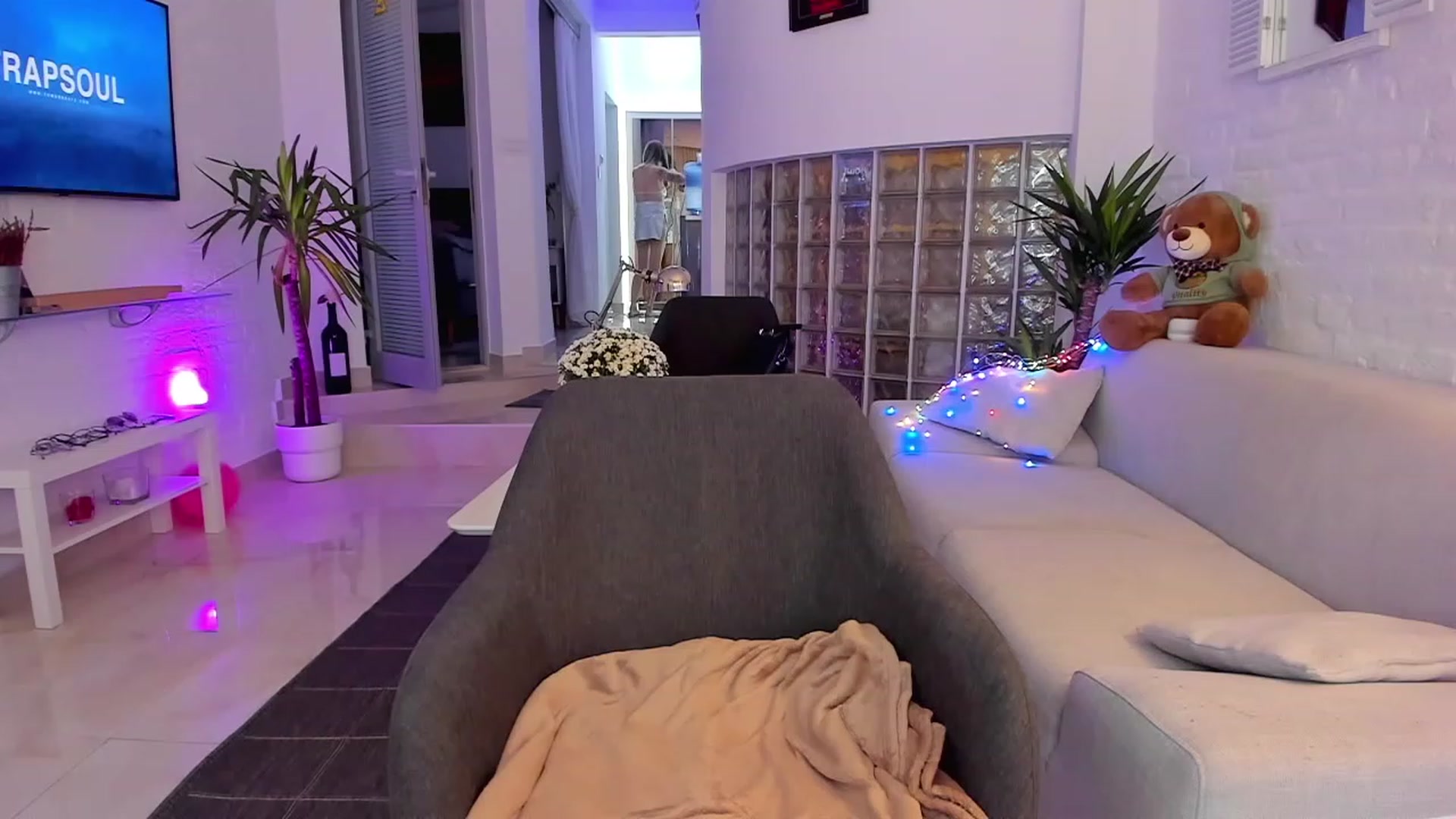 Gallery image thumbnail from AlexiAngel's myfreecams stream on, 10/31/2023, 07:51 image 3 of 20