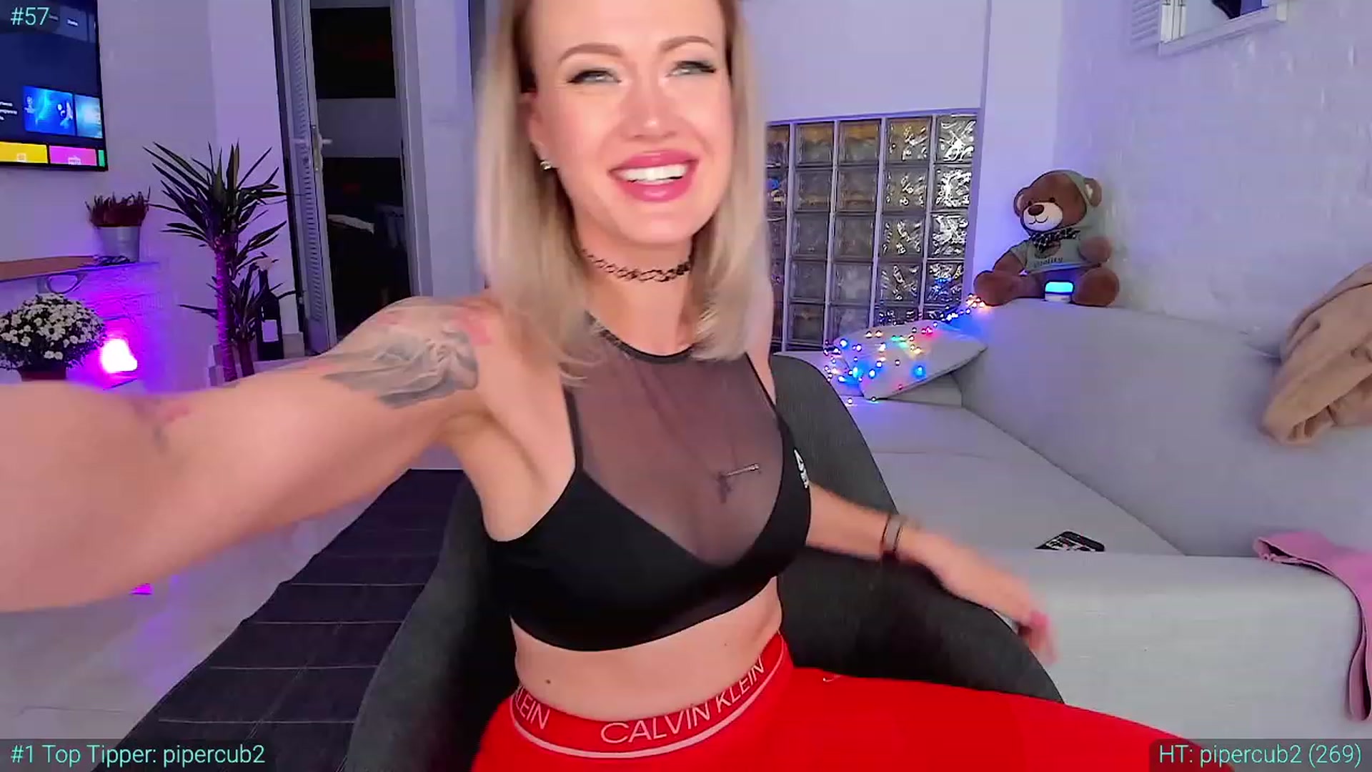 Gallery image thumbnail from AlexiAngel's myfreecams stream on, 11/03/2023, 08:49 image 6 of 20