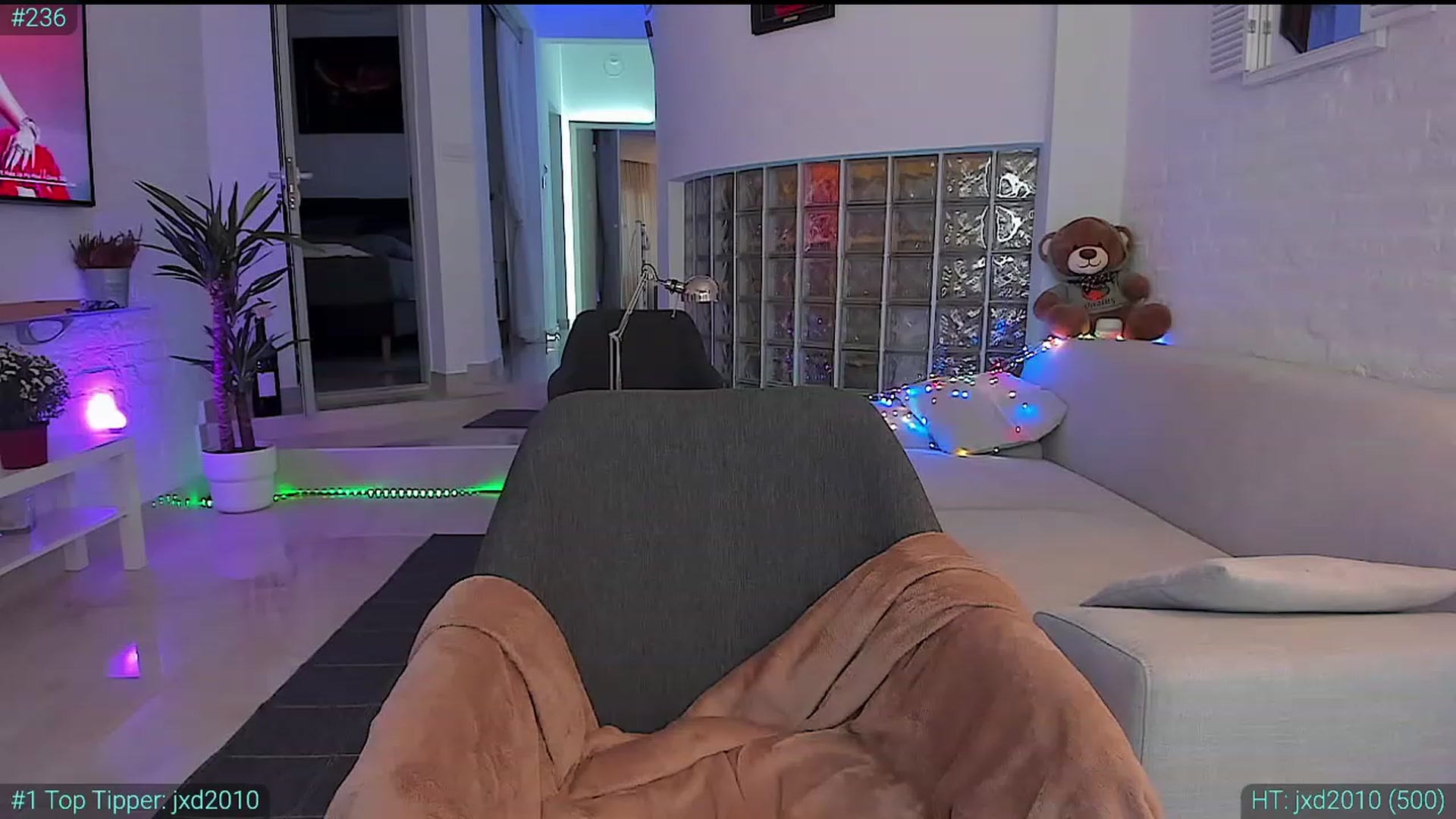 Gallery image thumbnail from AlexiAngel's myfreecams stream on, 11/08/2023, 07:28 image 15 of 20