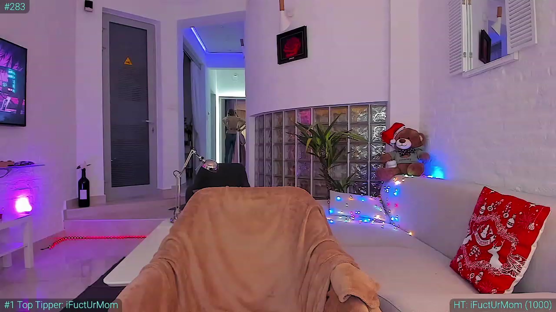 Gallery image thumbnail from AlexiAngel's myfreecams stream on, 12/12/2023, 07:54 image 19 of 20