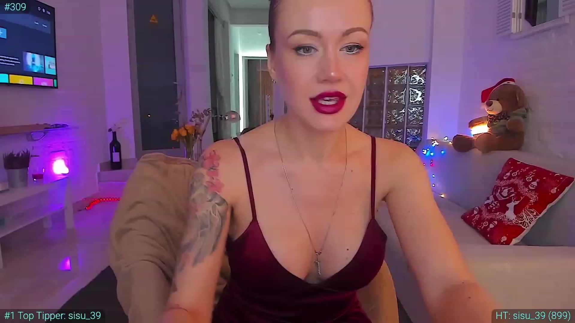 Gallery image thumbnail from AlexiAngel's myfreecams stream on, 12/13/2023, 07:51 image 3 of 20