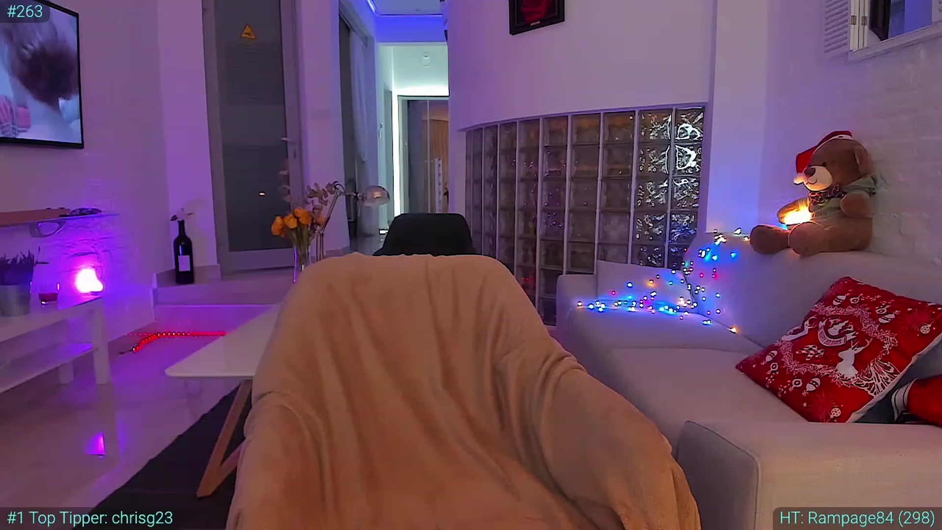 Gallery image thumbnail from AlexiAngel's myfreecams stream on, 12/13/2023, 18:02 image 13 of 20