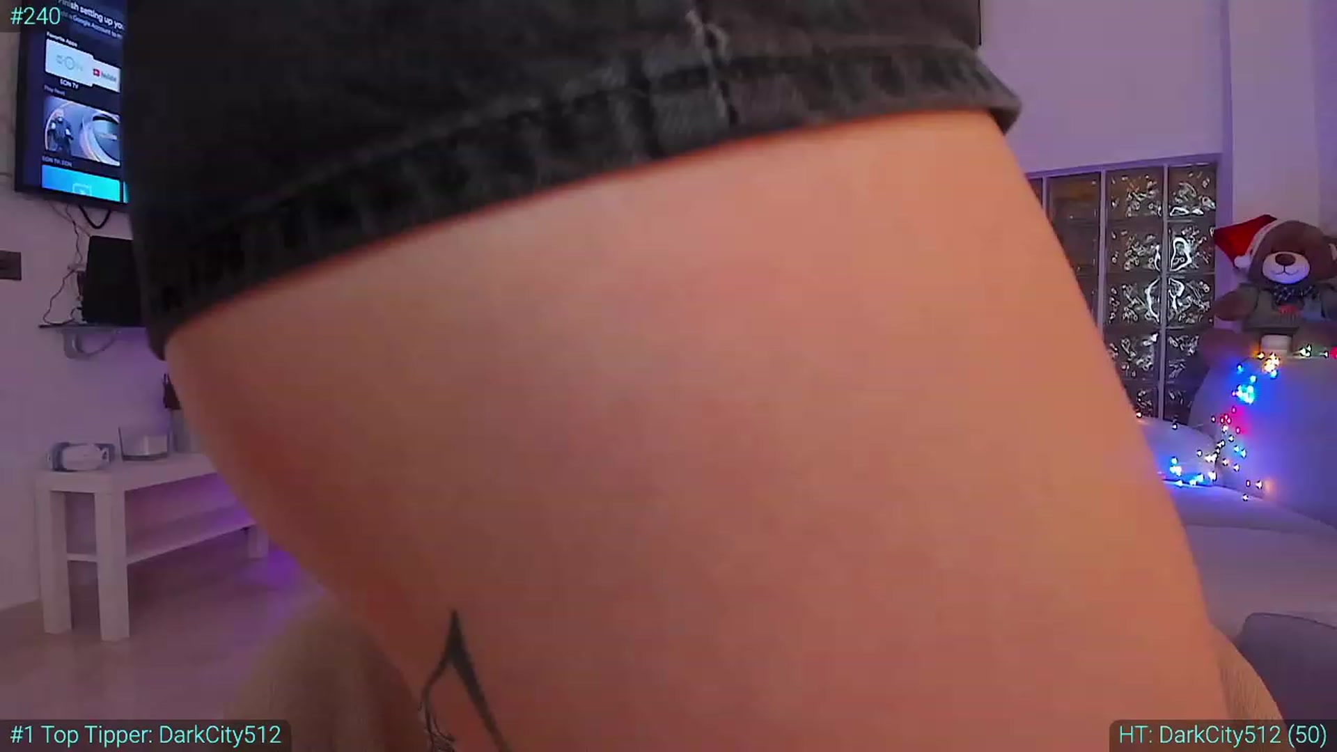 Gallery image thumbnail from AlexiAngel's myfreecams stream on, 12/20/2023, 07:25 image 2 of 20