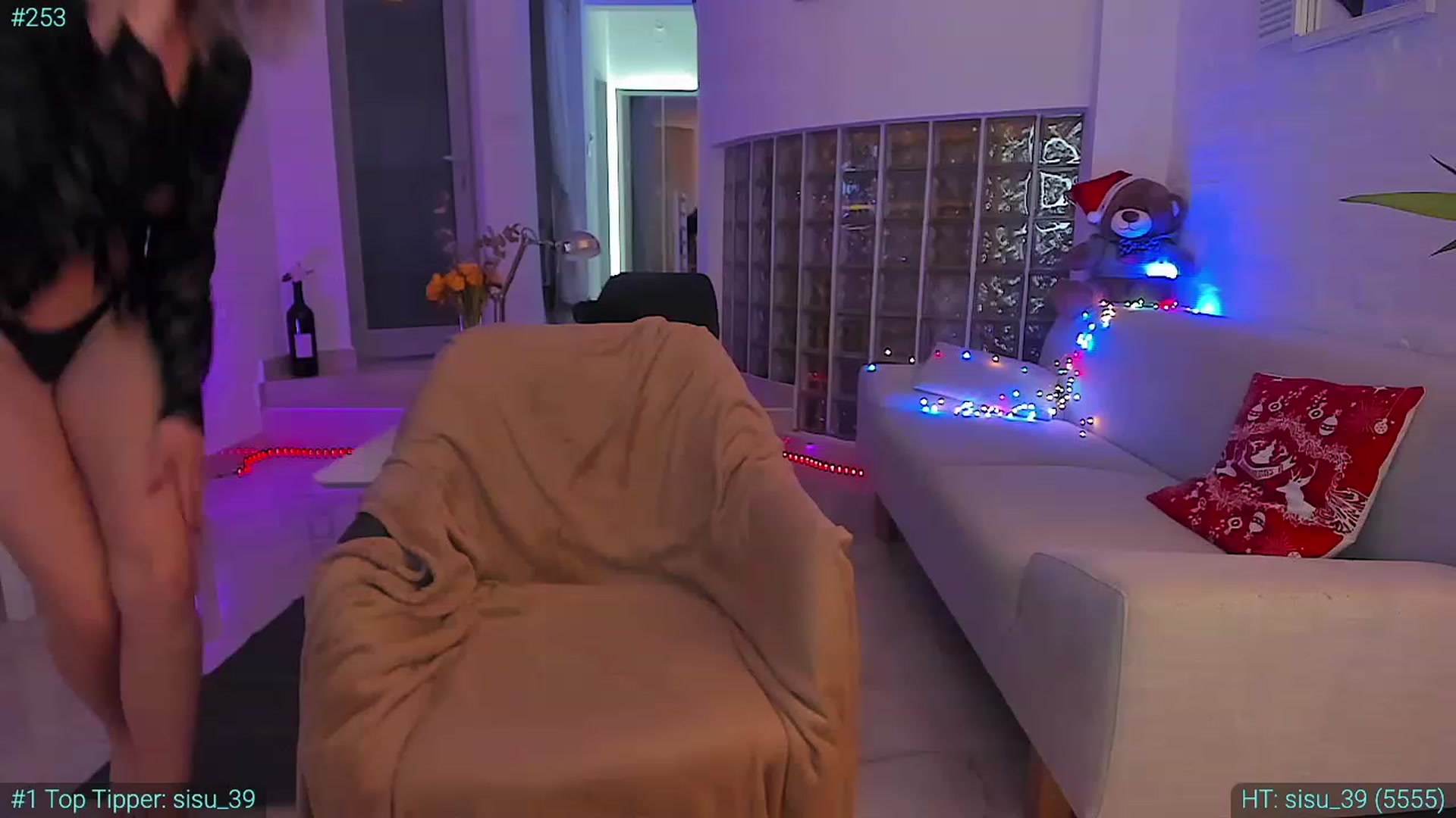 Gallery image thumbnail from AlexiAngel's myfreecams stream on, 12/23/2023, 07:35 image 7 of 20