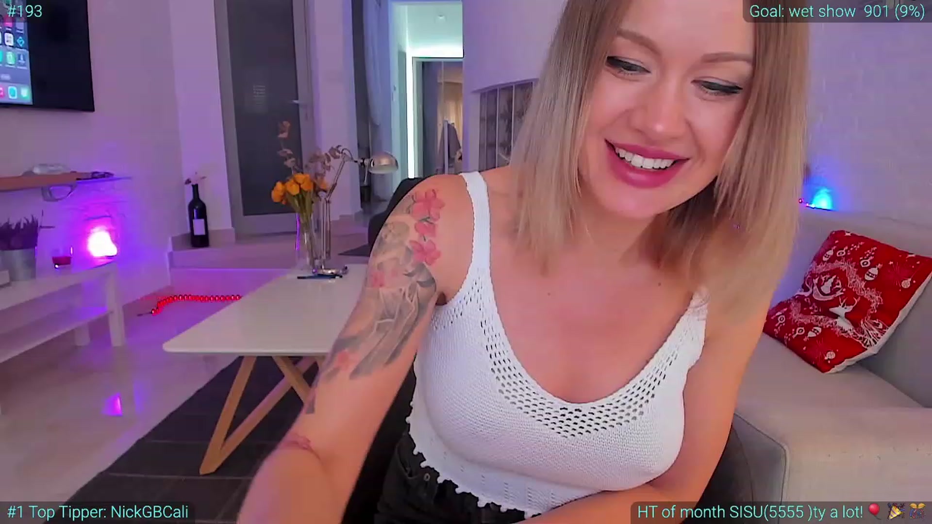 Gallery image thumbnail from AlexiAngel's myfreecams stream on, 12/26/2023, 08:12 image 14 of 20