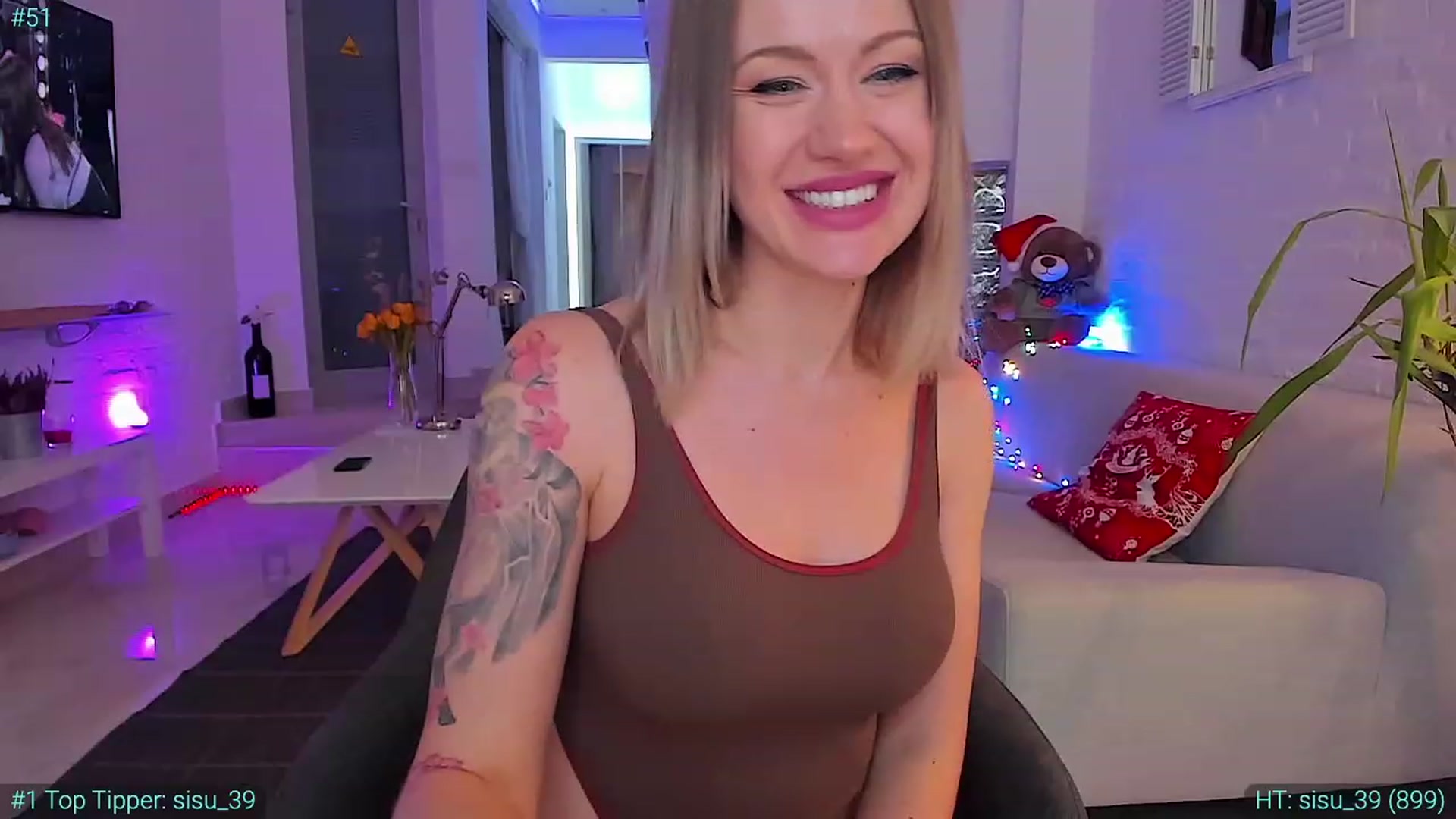 Gallery image thumbnail from AlexiAngel's myfreecams stream on, 01/08/2024, 08:47 image 17 of 20
