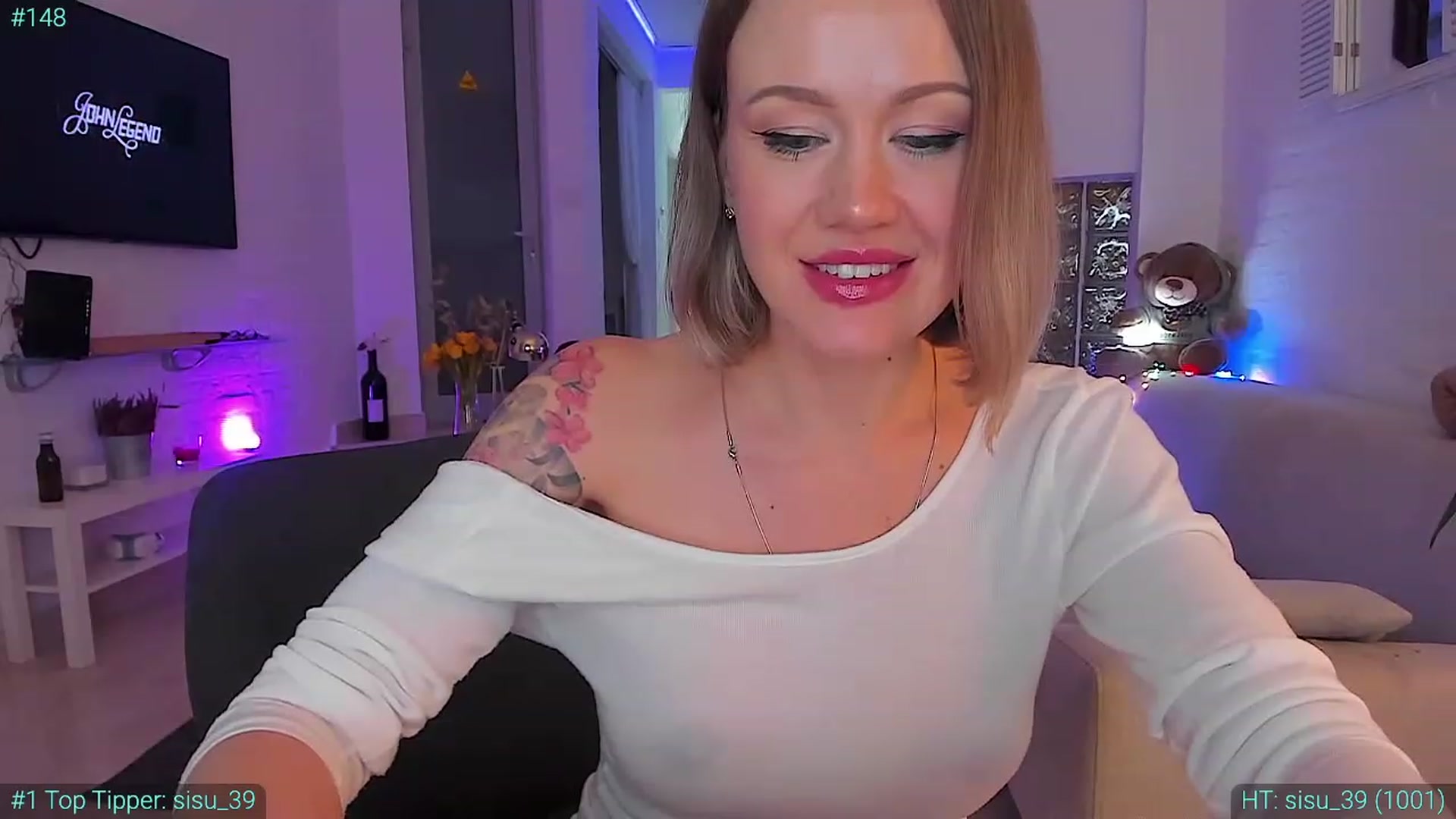 Gallery image thumbnail from AlexiAngel's myfreecams stream on, 02/06/2024, 18:56 image 14 of 20