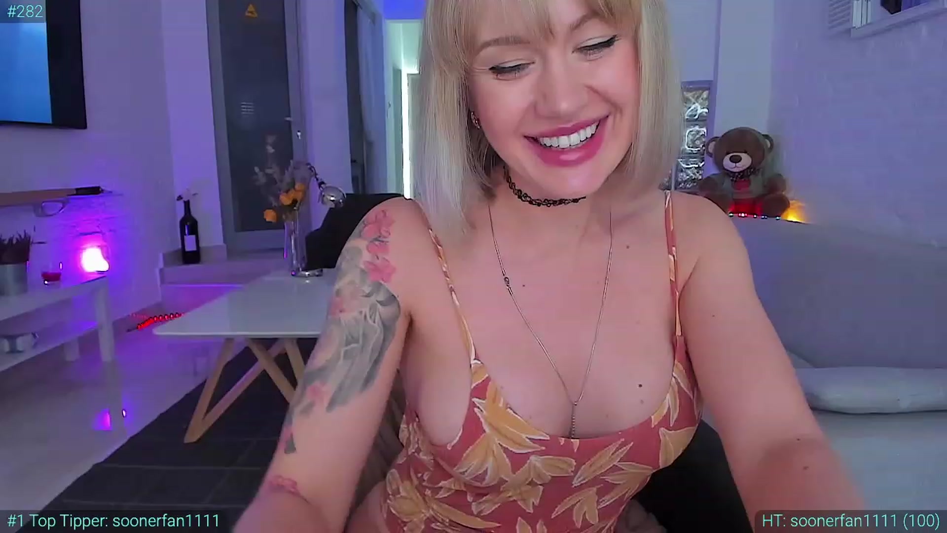 Gallery image thumbnail from AlexiAngel's myfreecams stream on, 02/29/2024, 08:14 image 1 of 20