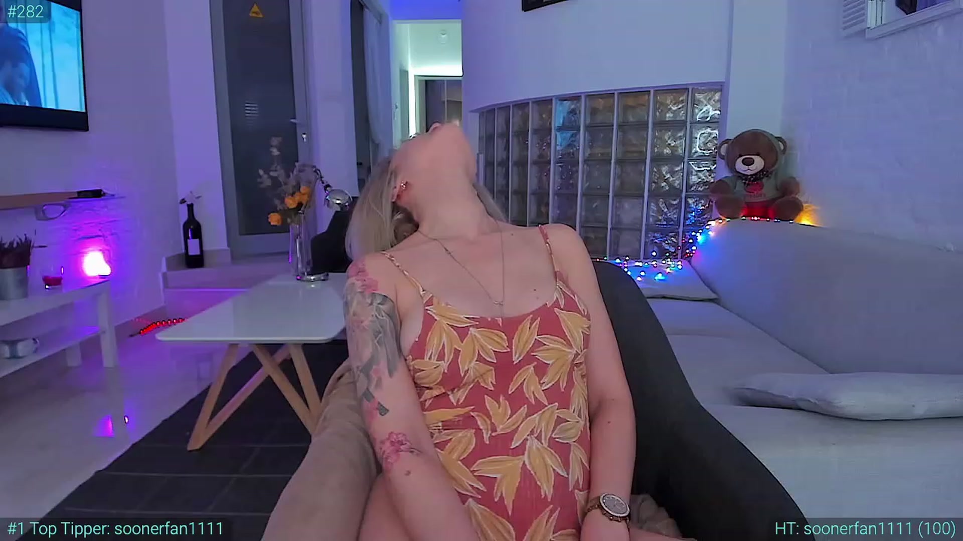 Gallery image thumbnail from AlexiAngel's myfreecams stream on, 02/29/2024, 08:14 image 8 of 20
