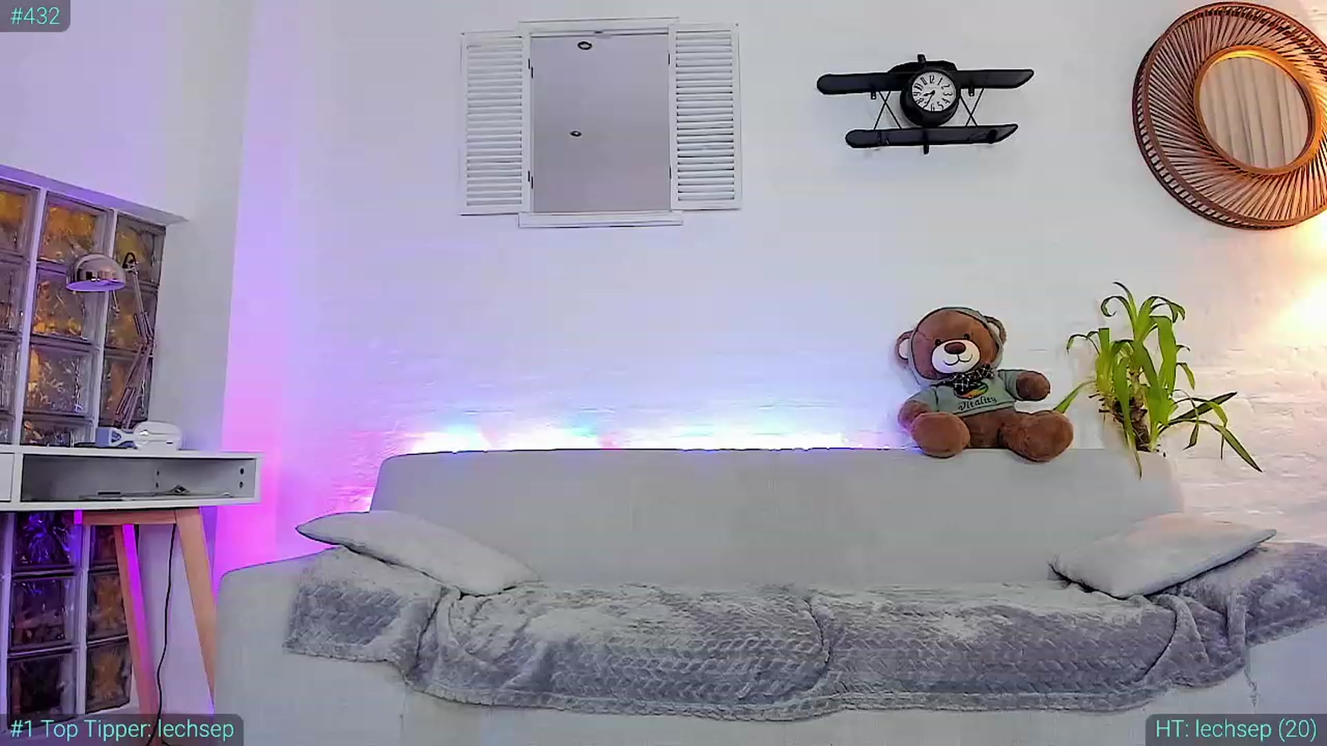 Gallery image thumbnail from AlexiAngel's myfreecams stream on, 03/14/2024, 17:33 image 12 of 20