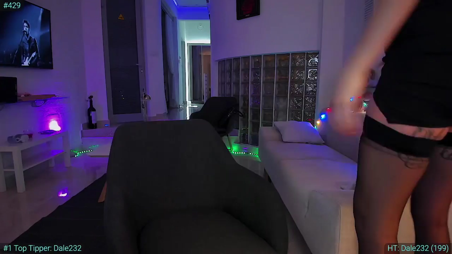 Gallery image thumbnail from AlexiAngel's myfreecams stream on, 03/24/2024, 17:33 image 14 of 20