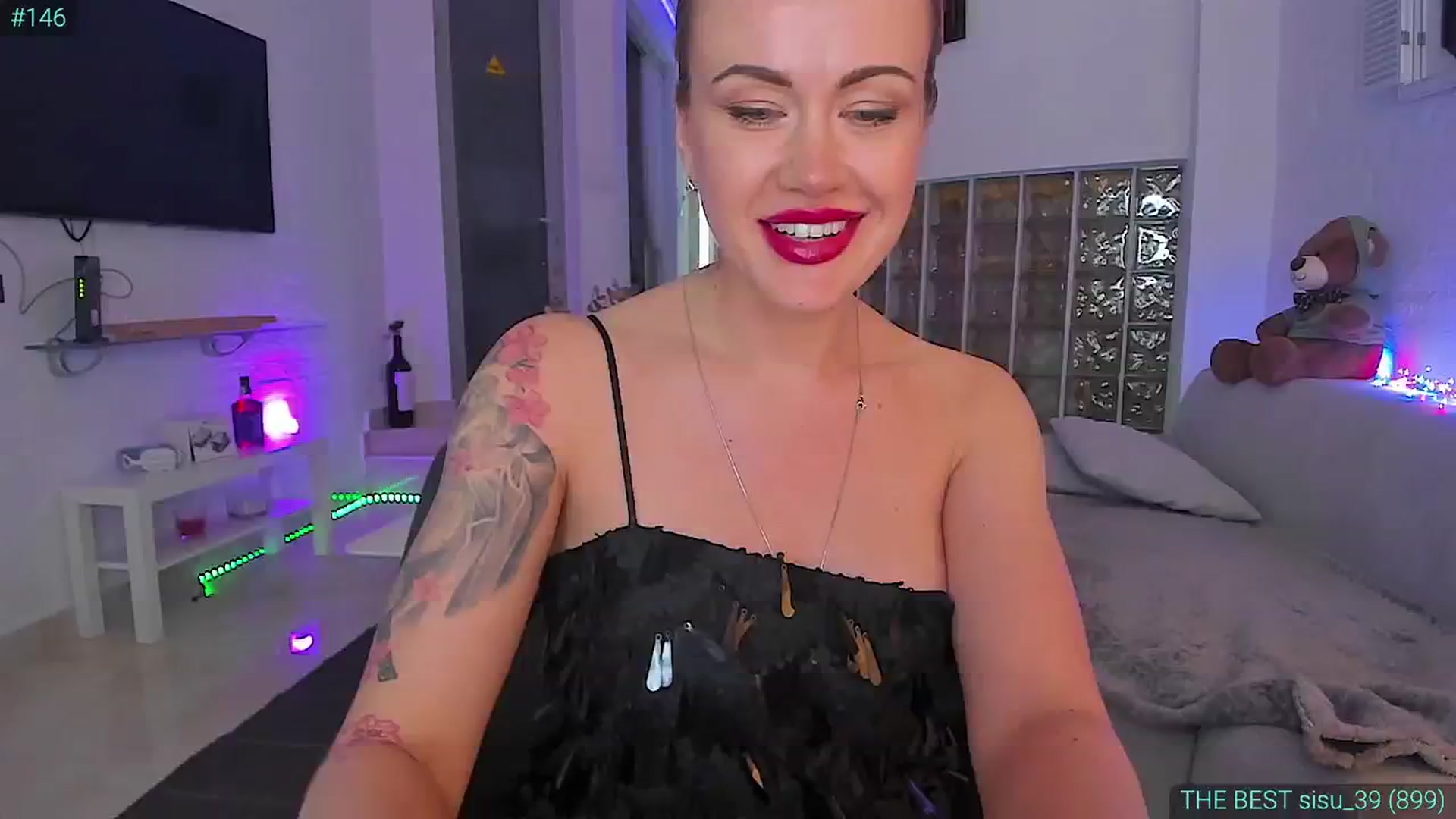 Gallery image thumbnail from AlexiAngel's myfreecams stream on, 04/19/2024, 17:27 image 14 of 20