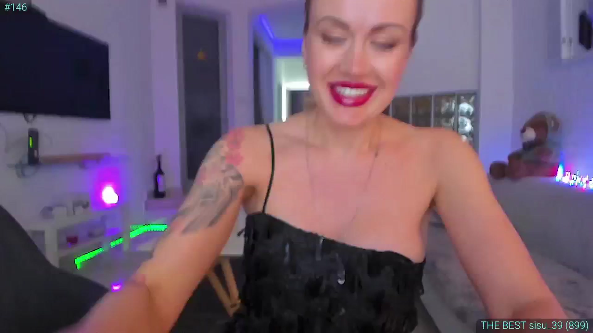Gallery image thumbnail from AlexiAngel's myfreecams stream on, 04/19/2024, 17:27 image 9 of 20