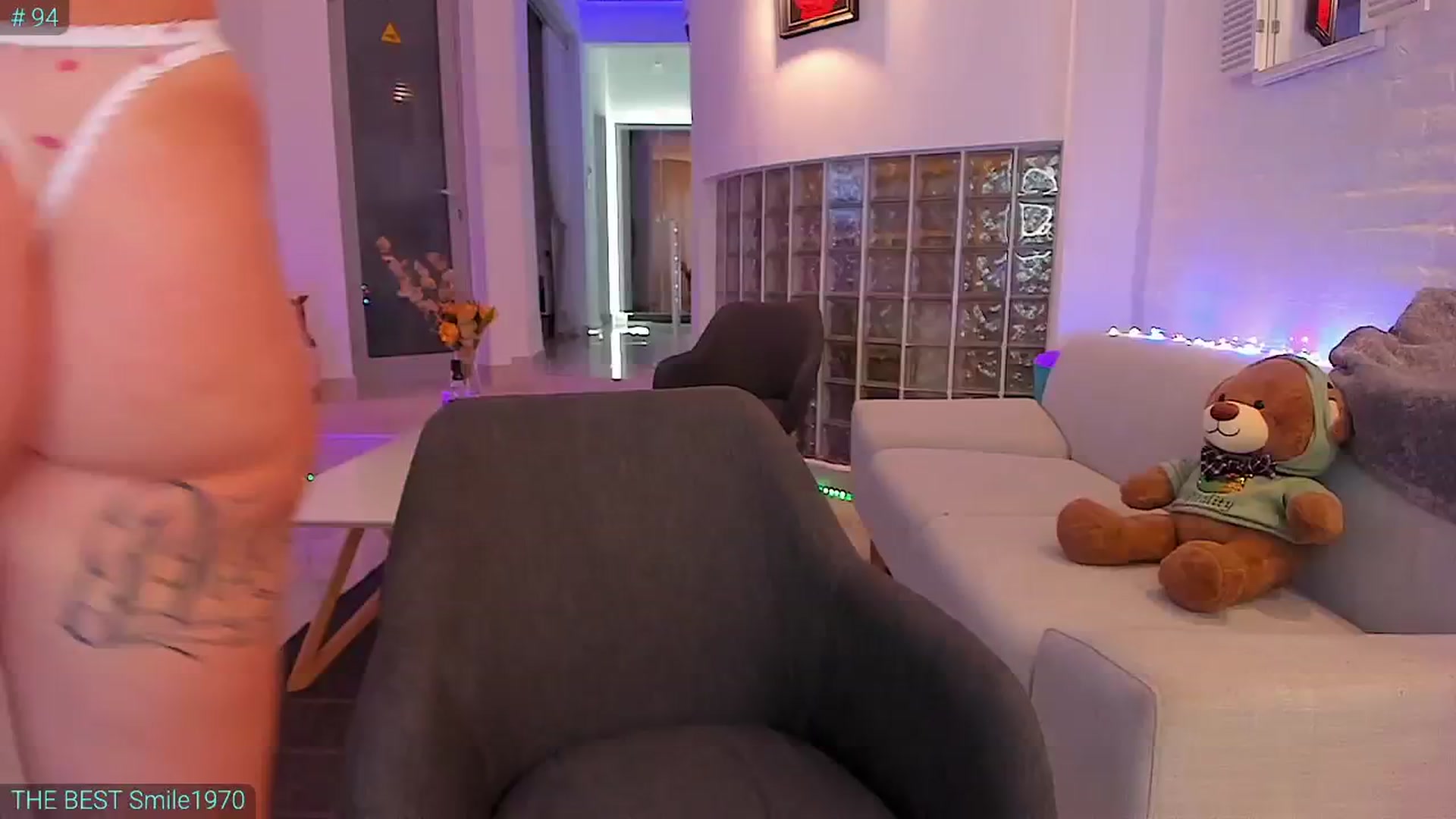 Gallery image thumbnail from AlexiAngel's myfreecams stream on, 05/31/2024, 18:46 image 8 of 20