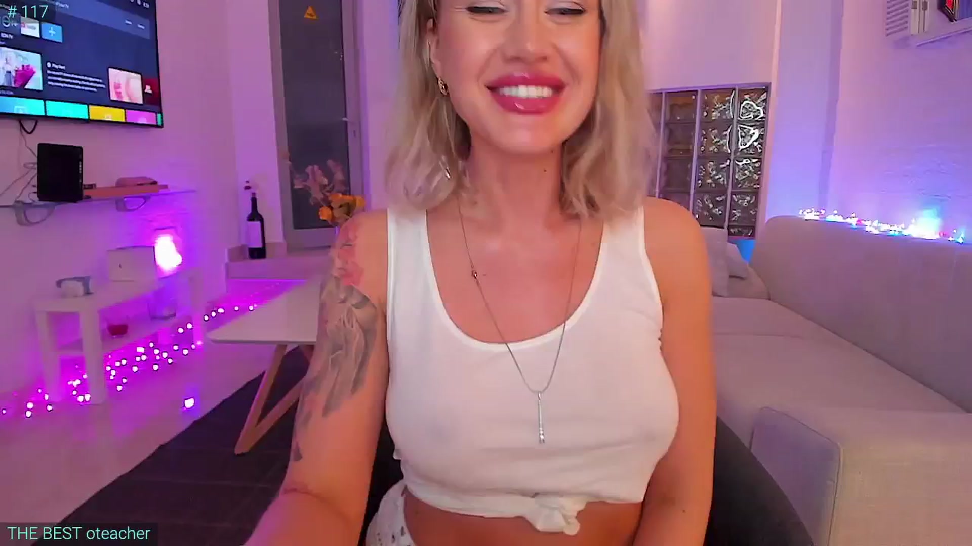 Gallery image thumbnail from AlexiAngel's myfreecams stream on, 06/13/2024, 18:53 image 10 of 20