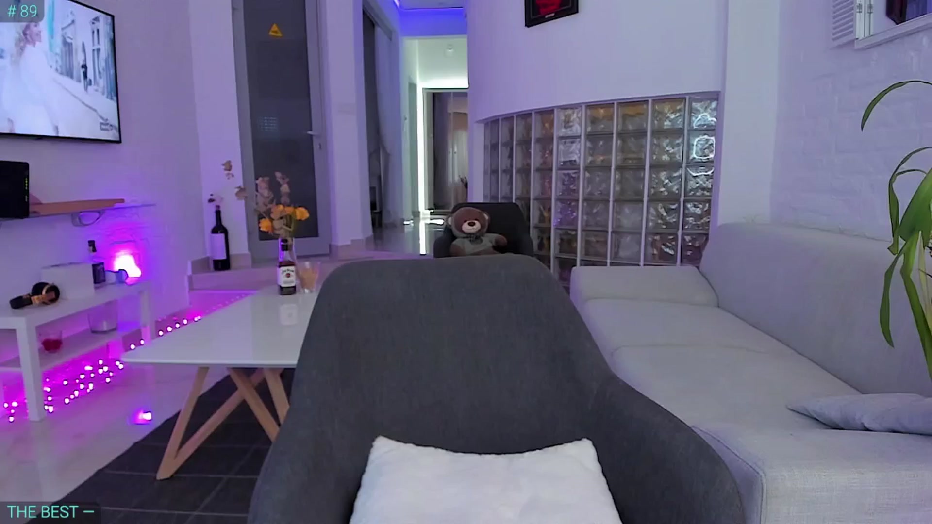 Gallery image thumbnail from AlexiAngel's myfreecams stream on, 07/26/2024, 14:52 image 11 of 20