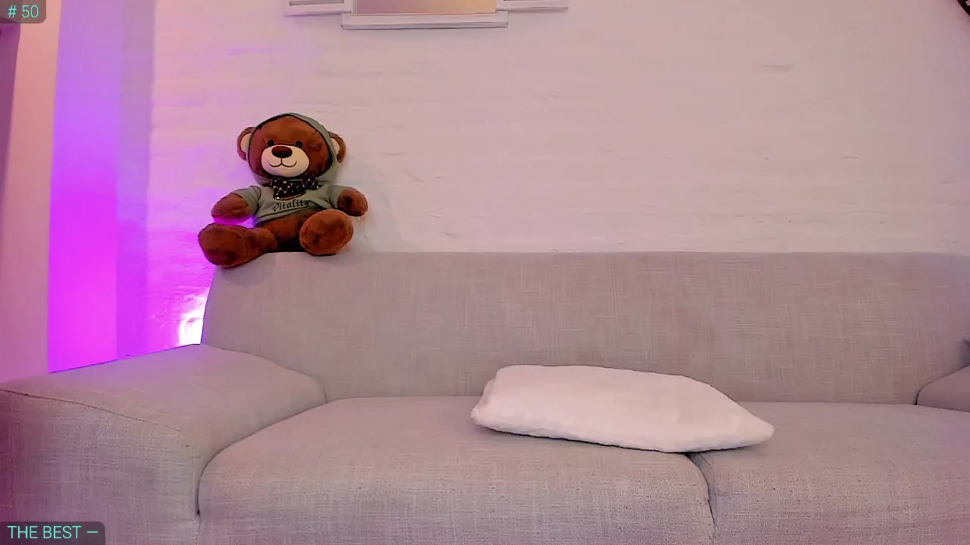 Gallery image thumbnail from AlexiAngel's myfreecams stream on, 08/14/2024, 17:19 image 5 of 20