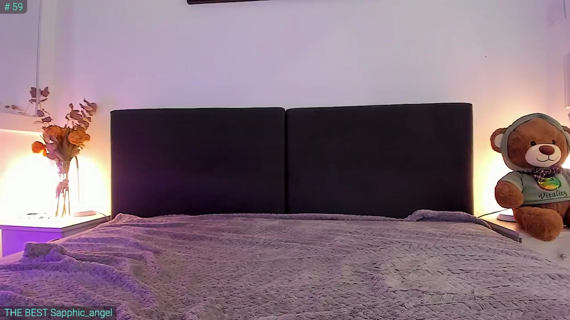 Gallery image thumbnail from AlexiAngel's myfreecams stream on, 08/21/2024, 08:05 image 19 of 20