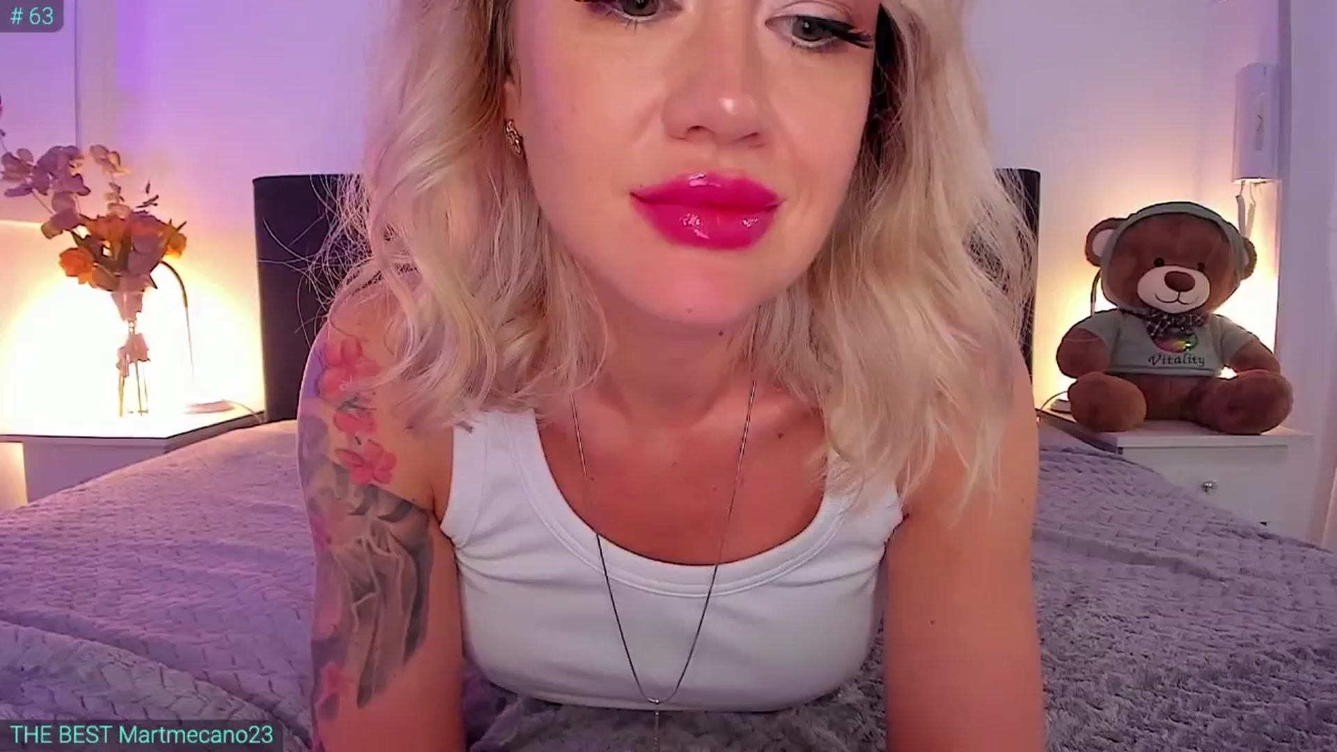 Gallery image thumbnail from AlexiAngel's myfreecams stream on, 08/28/2024, 07:07 image 3 of 20