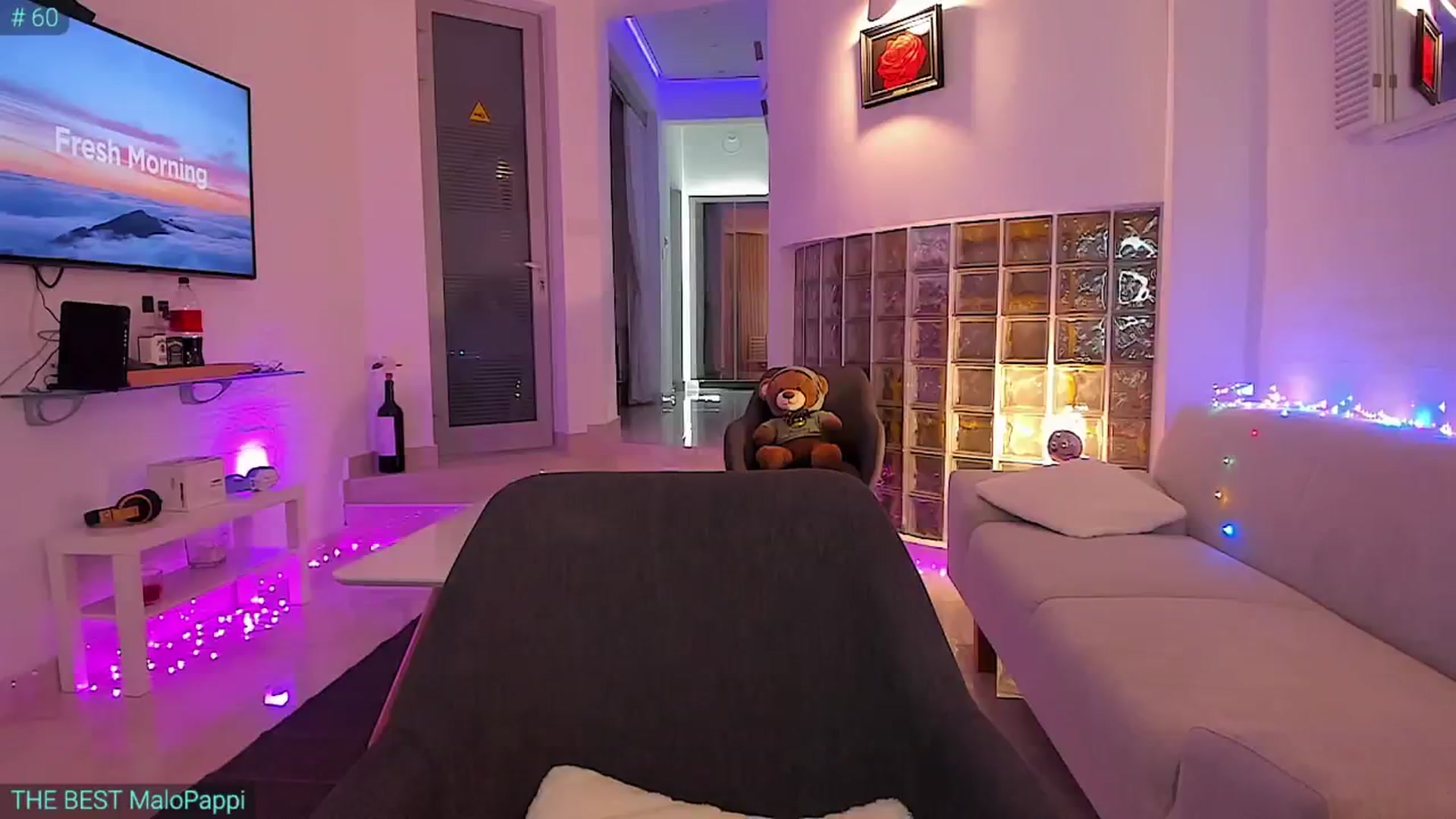 Gallery image thumbnail from AlexiAngel's myfreecams stream on, 08/28/2024, 18:21 image 15 of 20