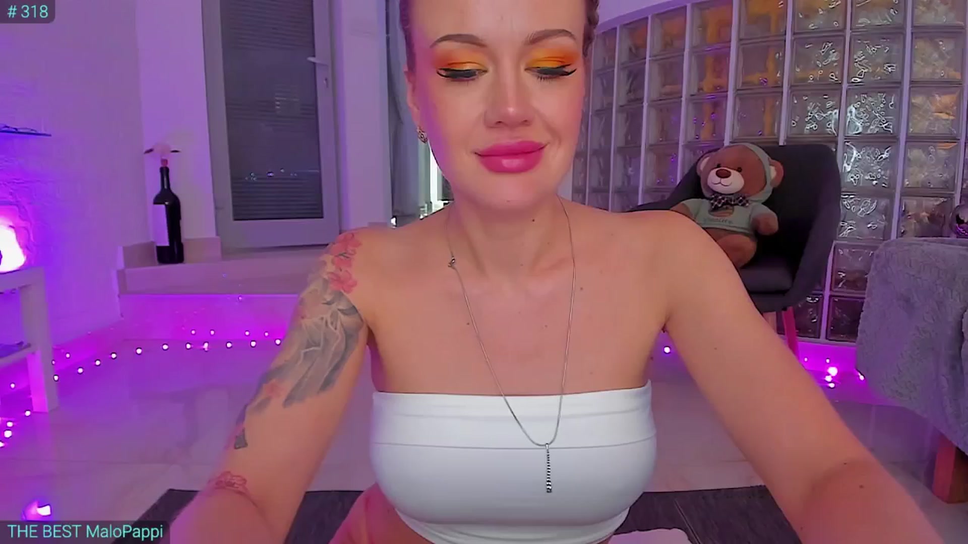 Gallery image thumbnail from AlexiAngel's myfreecams stream on, 09/26/2024, 06:20 image 1 of 20