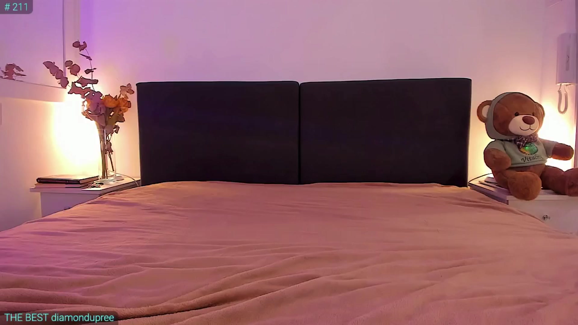 Gallery image thumbnail from AlexiAngel's myfreecams stream on, 10/05/2024, 17:10 image 5 of 20