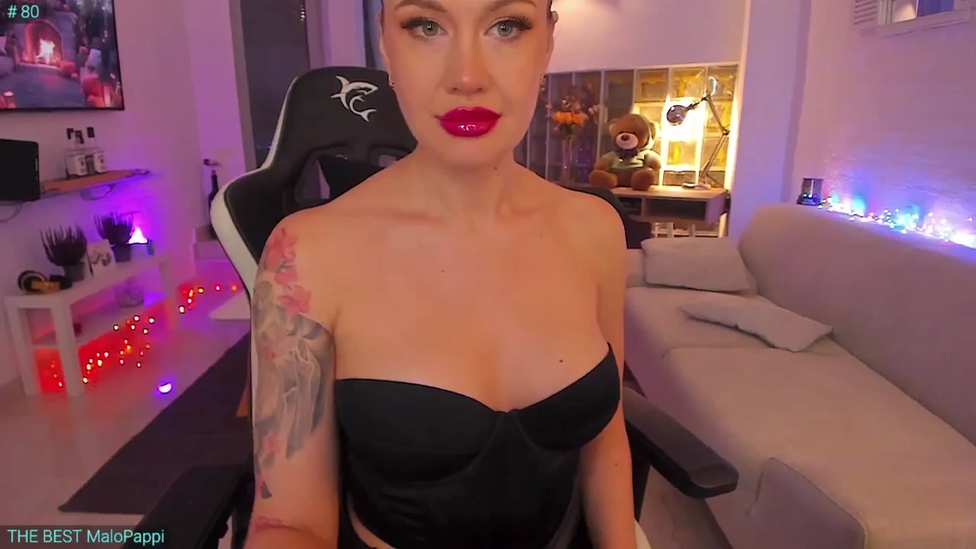 Gallery image thumbnail from AlexiAngel's myfreecams stream on, 10/11/2024, 06:15 image 13 of 20