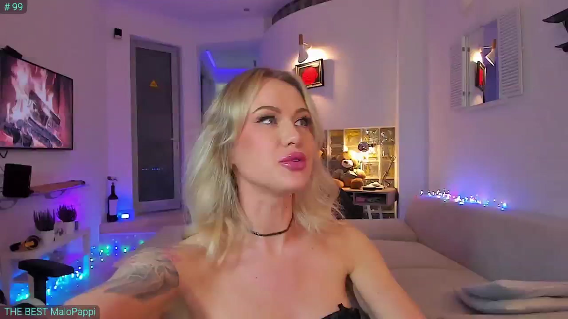 Gallery image thumbnail from AlexiAngel's myfreecams stream on, 10/26/2024, 16:17 image 15 of 20