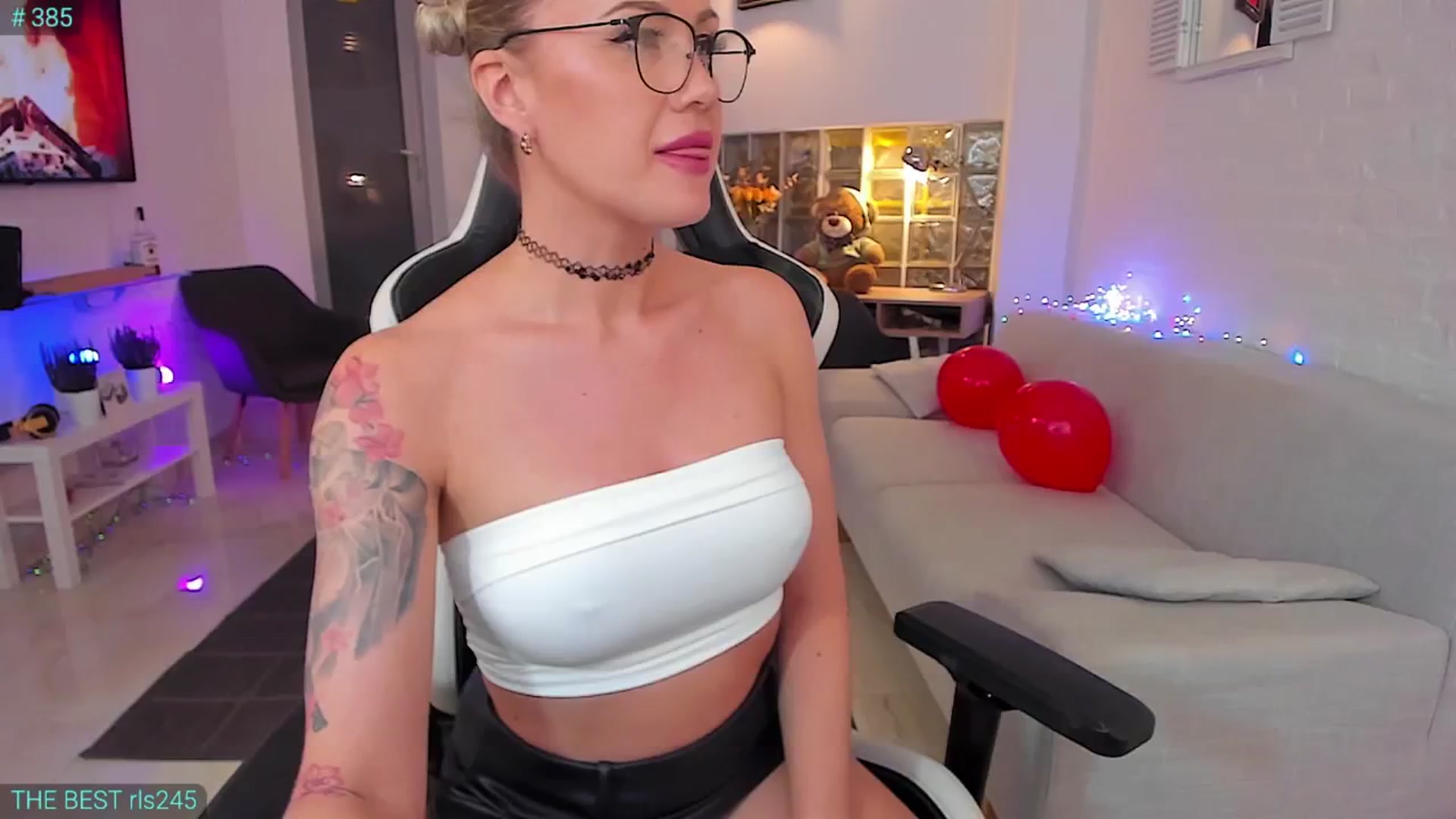 Gallery image thumbnail from AlexiAngel's myfreecams stream on, 11/02/2024, 08:49 image 14 of 20