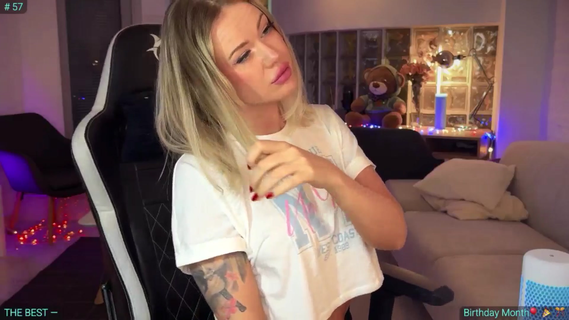 Gallery image thumbnail from AlexiAngel's myfreecams stream on, 01/22/2025, 05:56 image 4 of 20