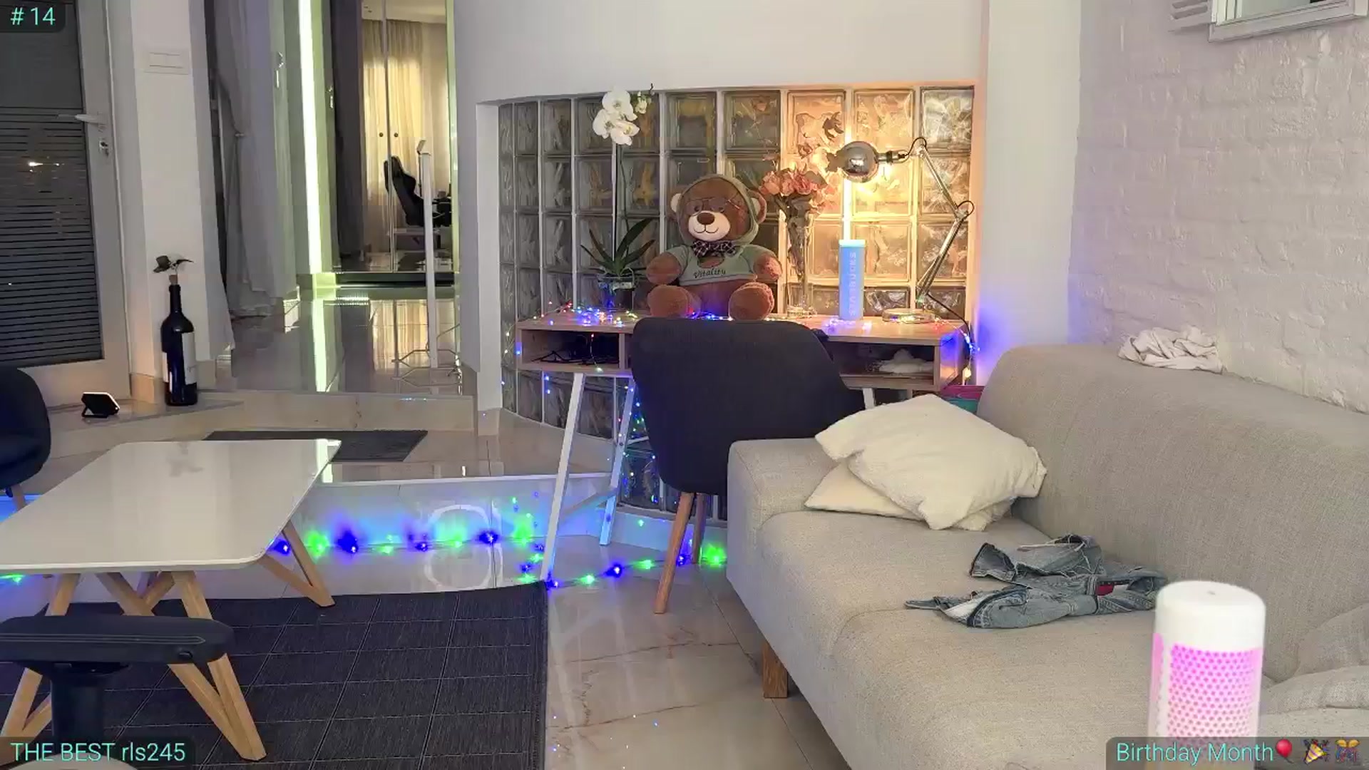Gallery image thumbnail from AlexiAngel's myfreecams stream on, 02/01/2025, 10:30 image 12 of 20