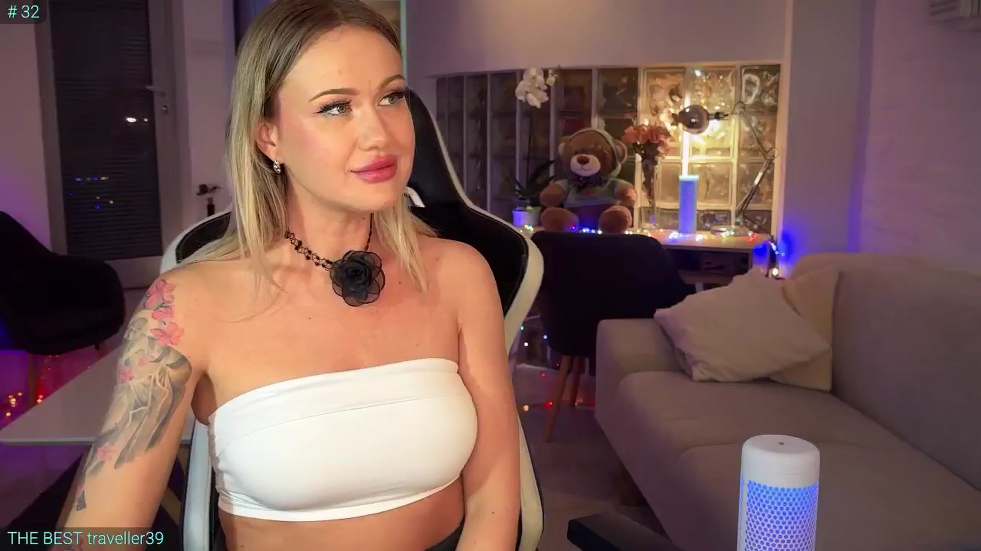 Gallery image thumbnail from AlexiAngel's myfreecams stream on, 02/01/2025, 18:46 image 14 of 20