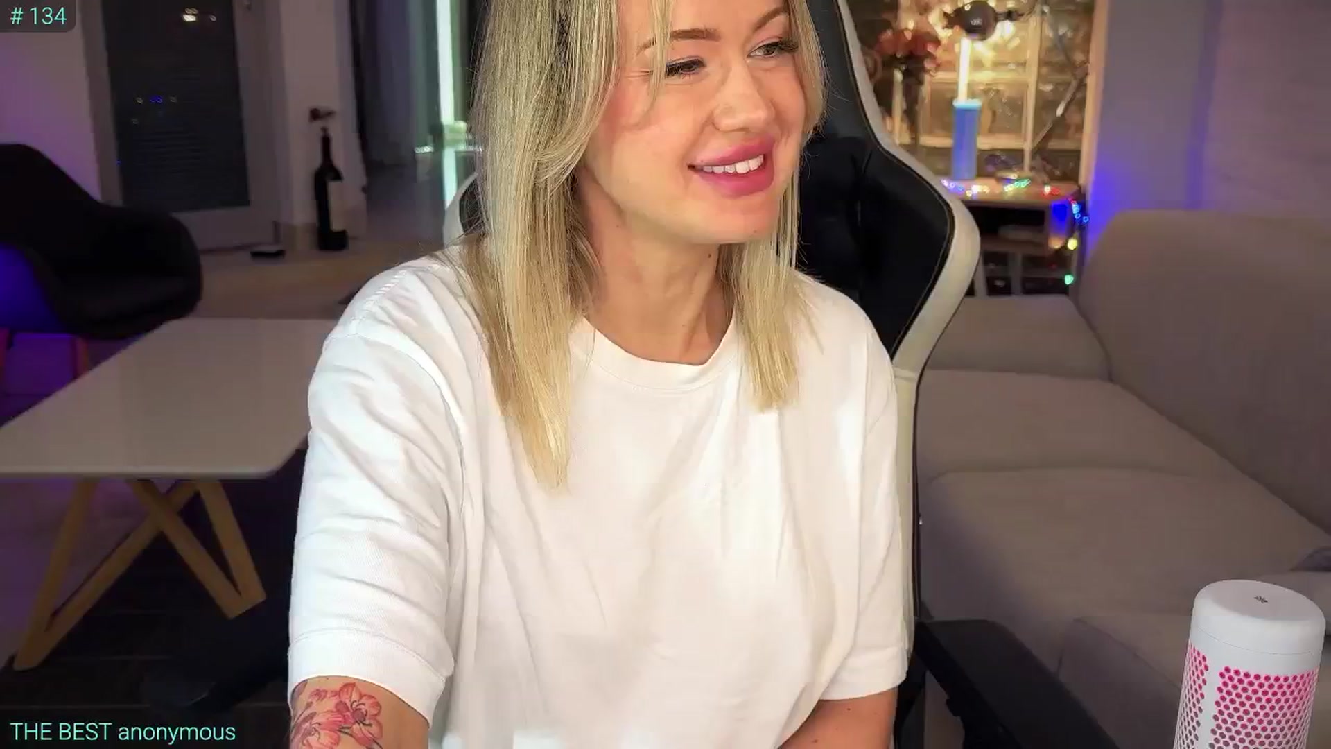 Gallery image thumbnail from AlexiAngel's myfreecams stream on, 02/11/2025, 07:11 image 5 of 20