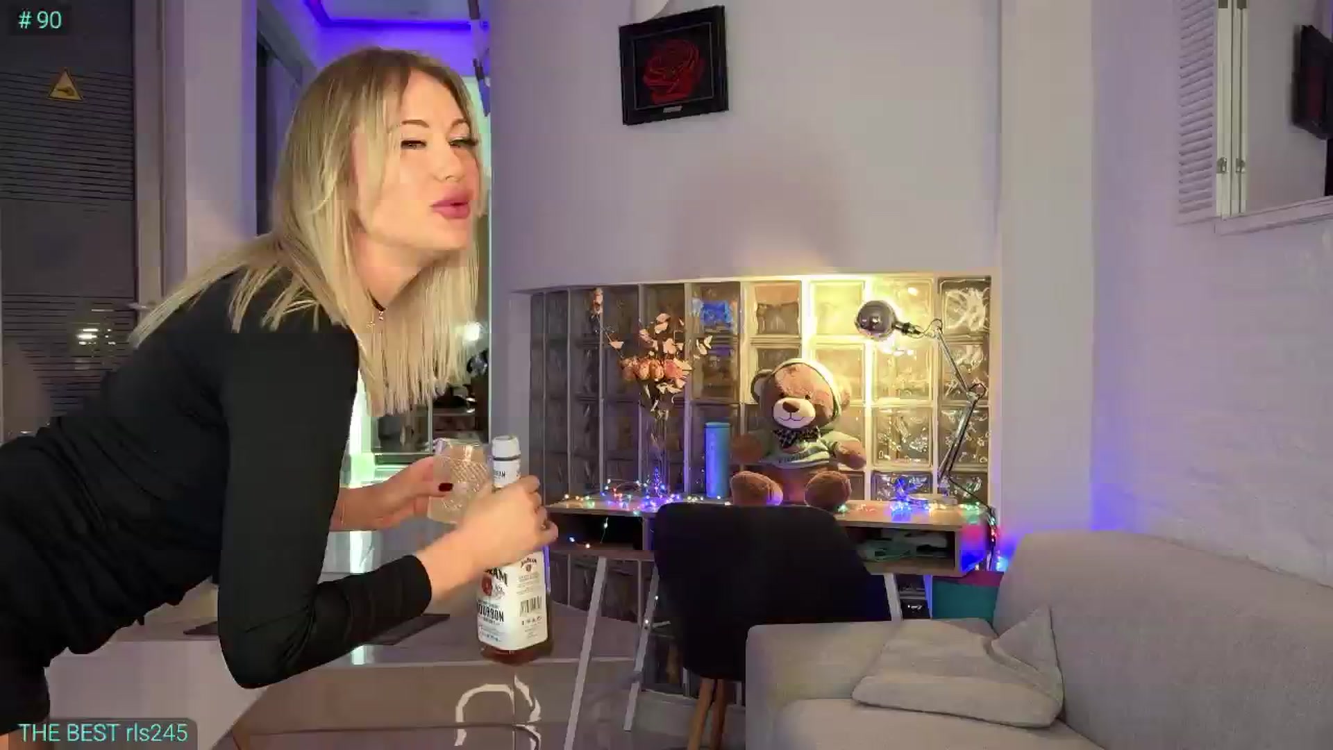 Gallery image thumbnail from AlexiAngel's myfreecams stream on, 02/17/2025, 05:36 image 3 of 20