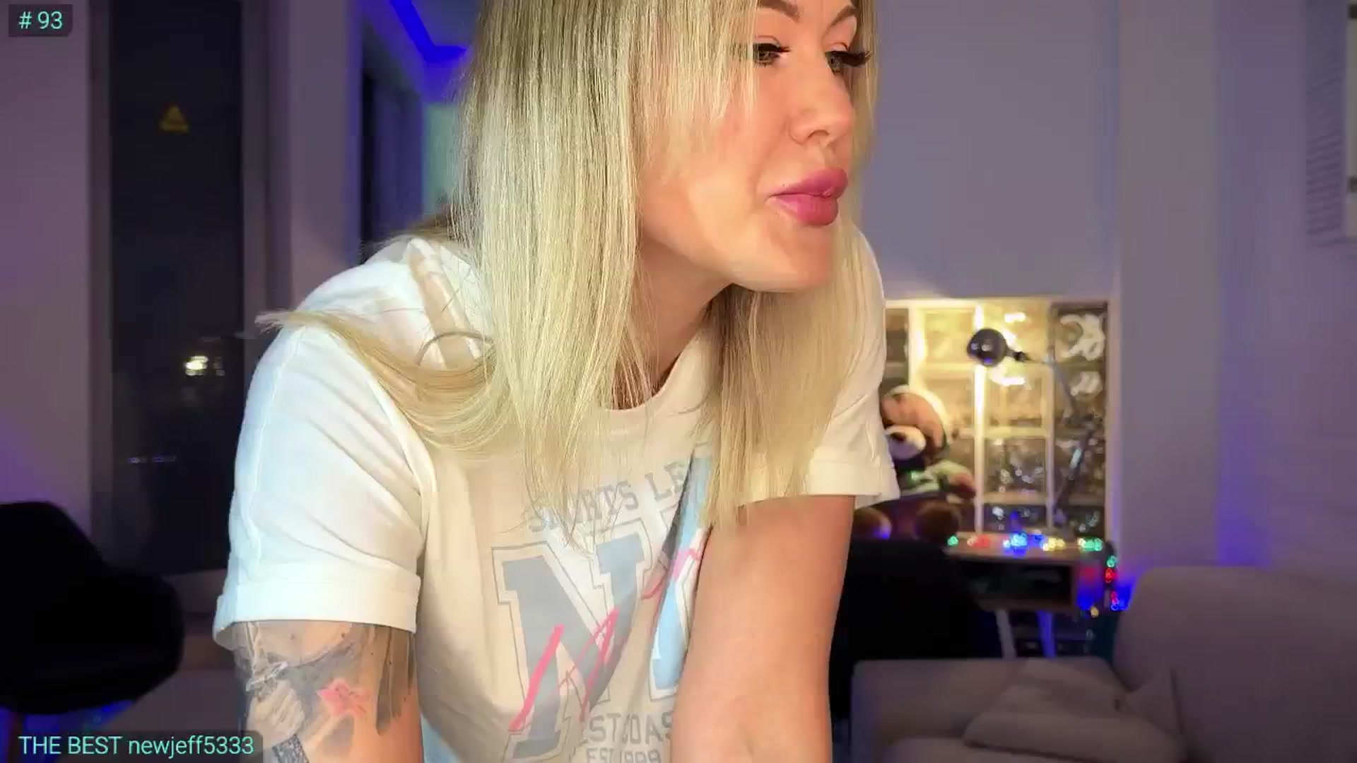 Gallery image thumbnail from AlexiAngel's myfreecams stream on, 02/18/2025, 05:48 image 10 of 20