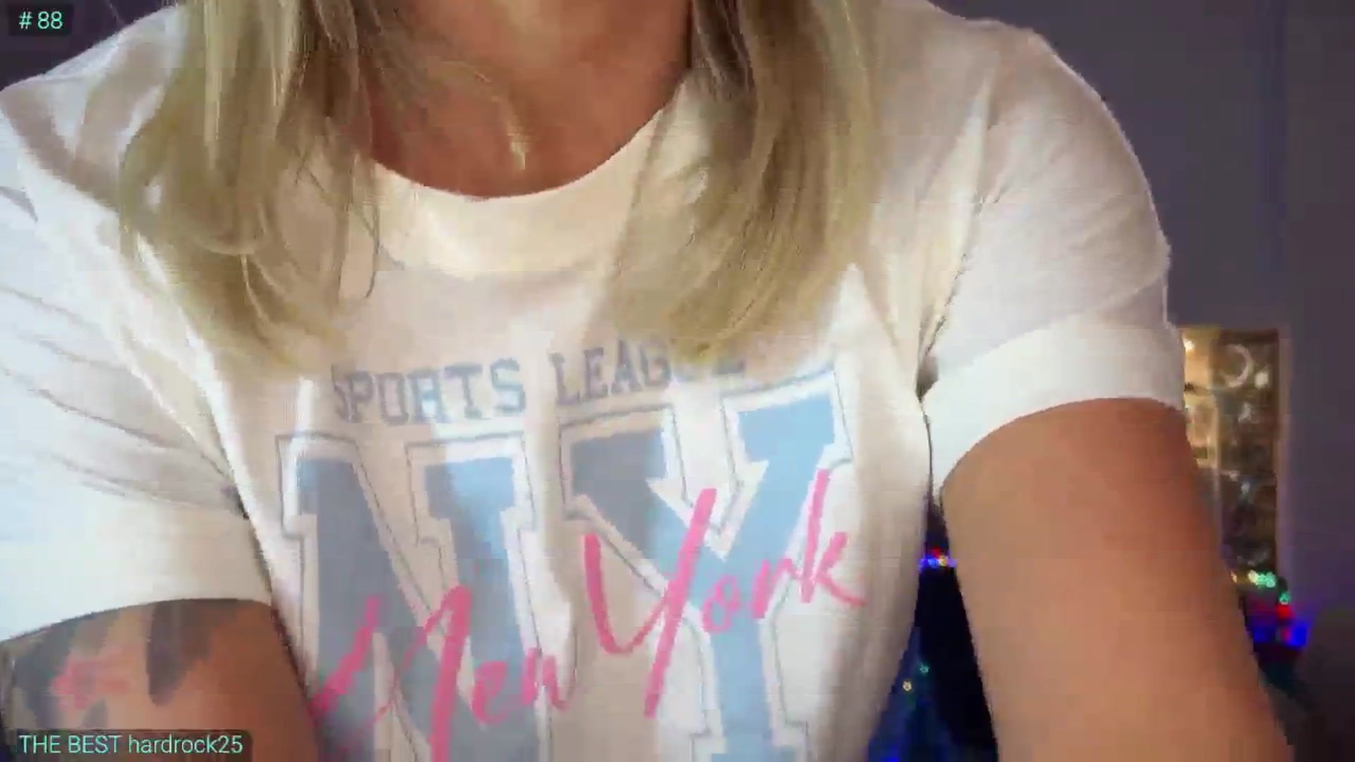 Gallery image thumbnail from AlexiAngel's myfreecams stream on, 02/18/2025, 18:28 image 5 of 20