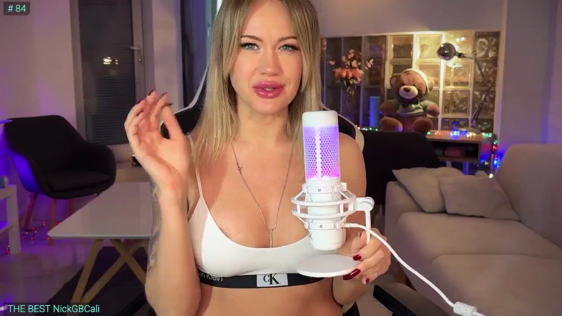Gallery image thumbnail from AlexiAngel's myfreecams stream on, 02/19/2025, 06:20 image 8 of 20