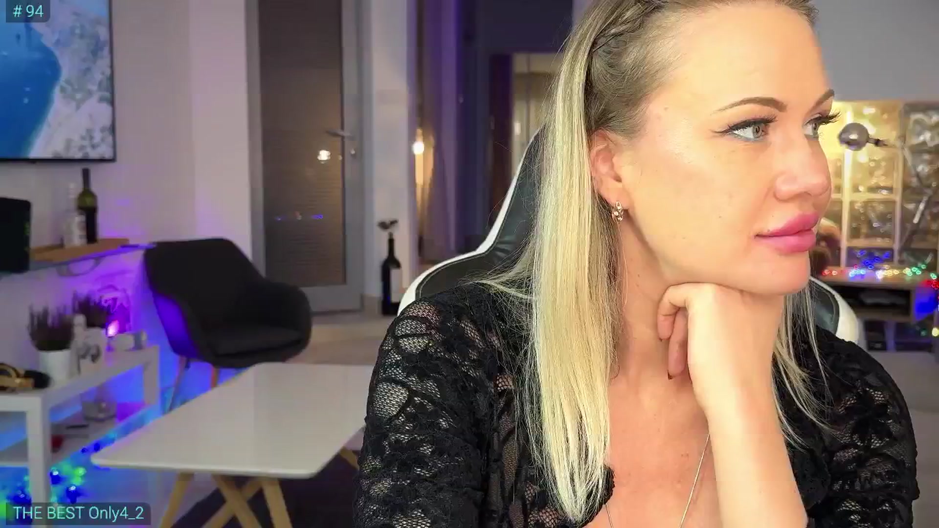 Gallery image thumbnail from AlexiAngel's myfreecams stream on, 02/27/2025, 07:57 image 1 of 20