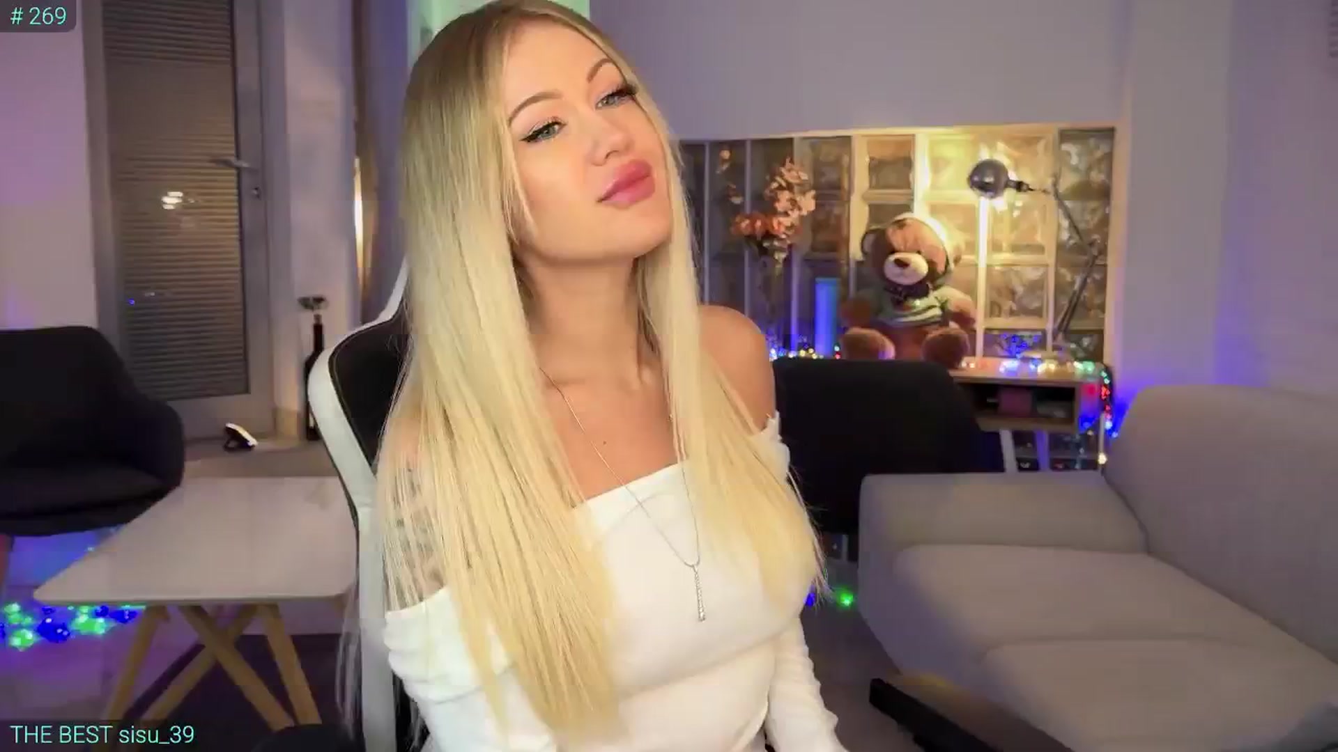 Gallery image thumbnail from AlexiAngel's myfreecams stream on, 03/20/2025, 07:31 image 5 of 20