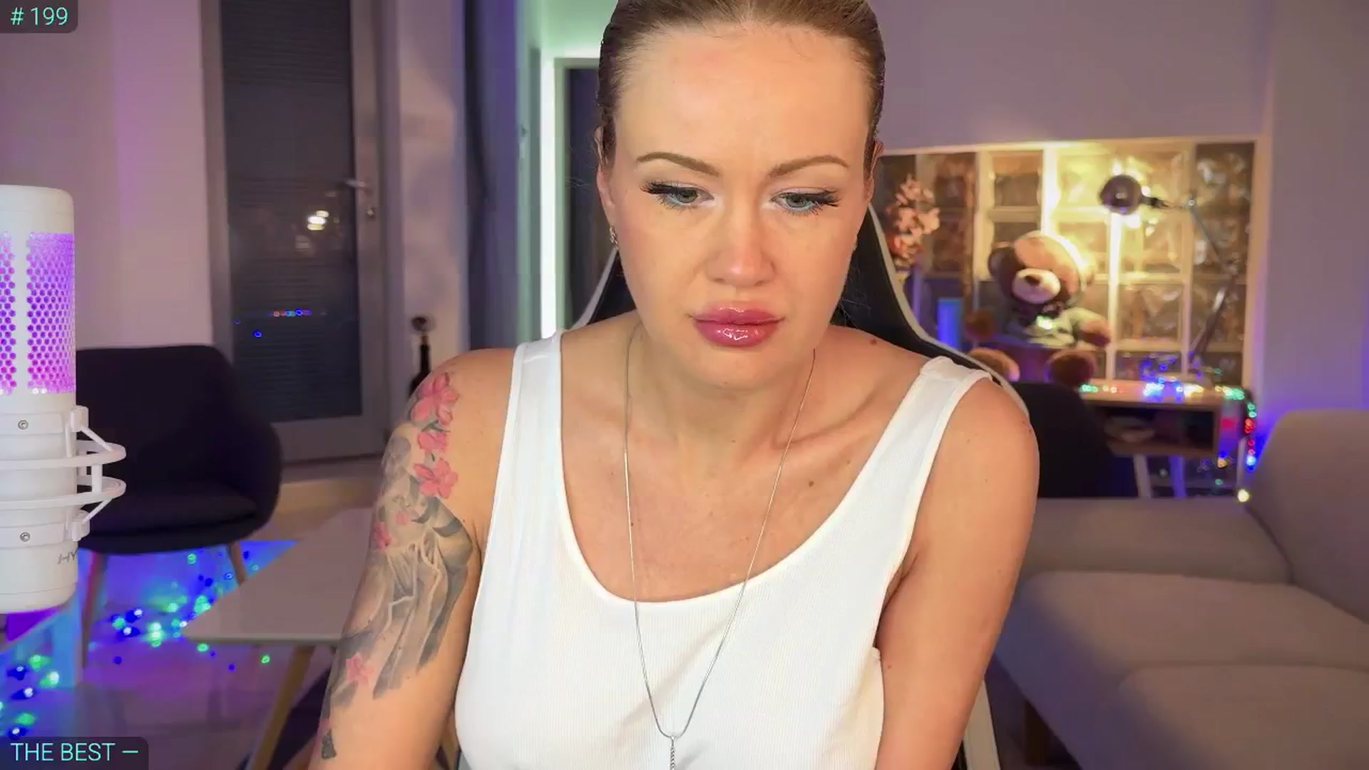 Gallery image thumbnail from AlexiAngel's myfreecams stream on, 03/25/2025, 06:21 image 2 of 20