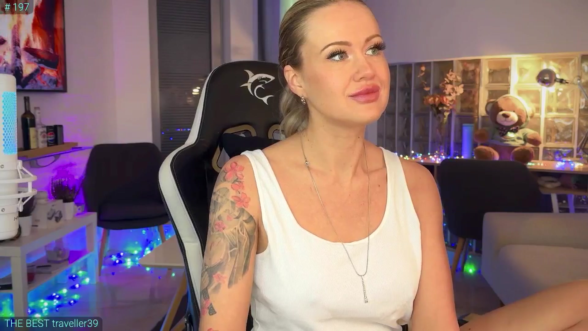 Gallery image thumbnail from AlexiAngel's myfreecams stream on, 03/25/2025, 07:39 image 12 of 20