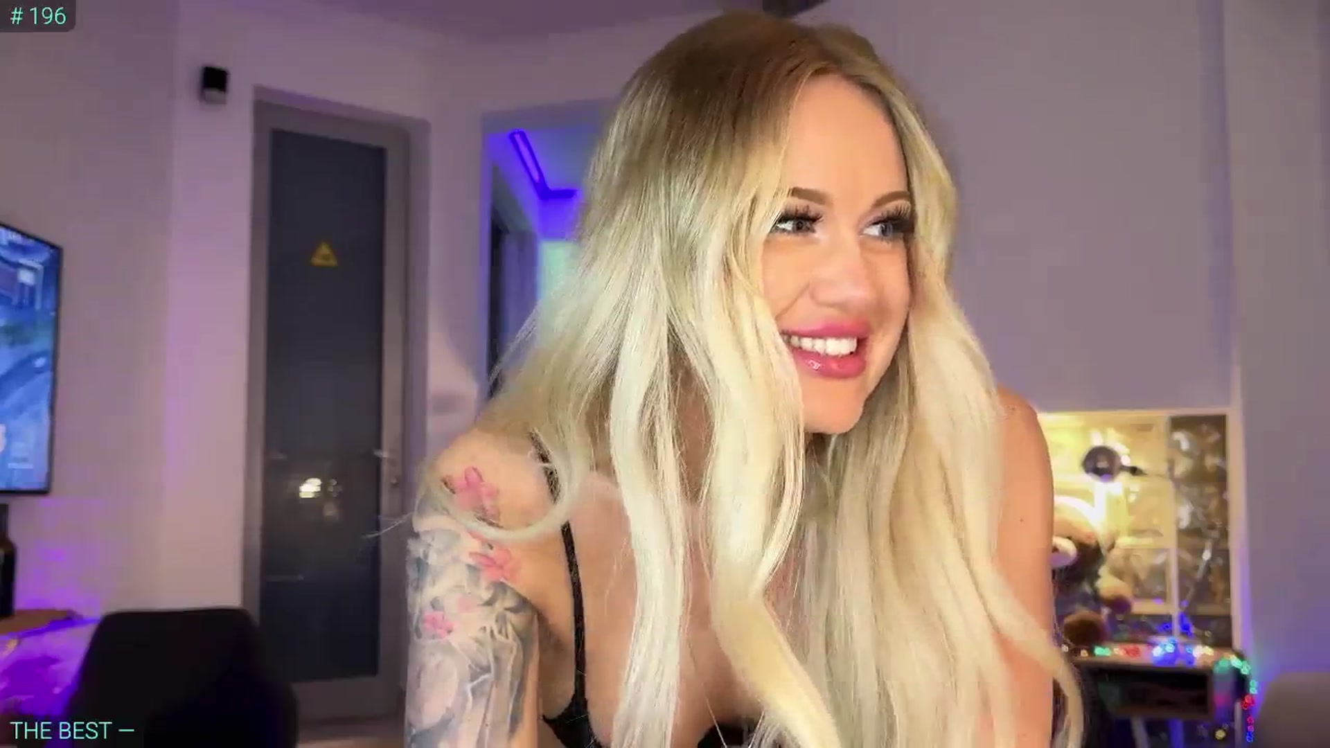 Gallery image thumbnail from AlexiAngel's myfreecams stream on, 03/27/2025, 17:47 image 2 of 20