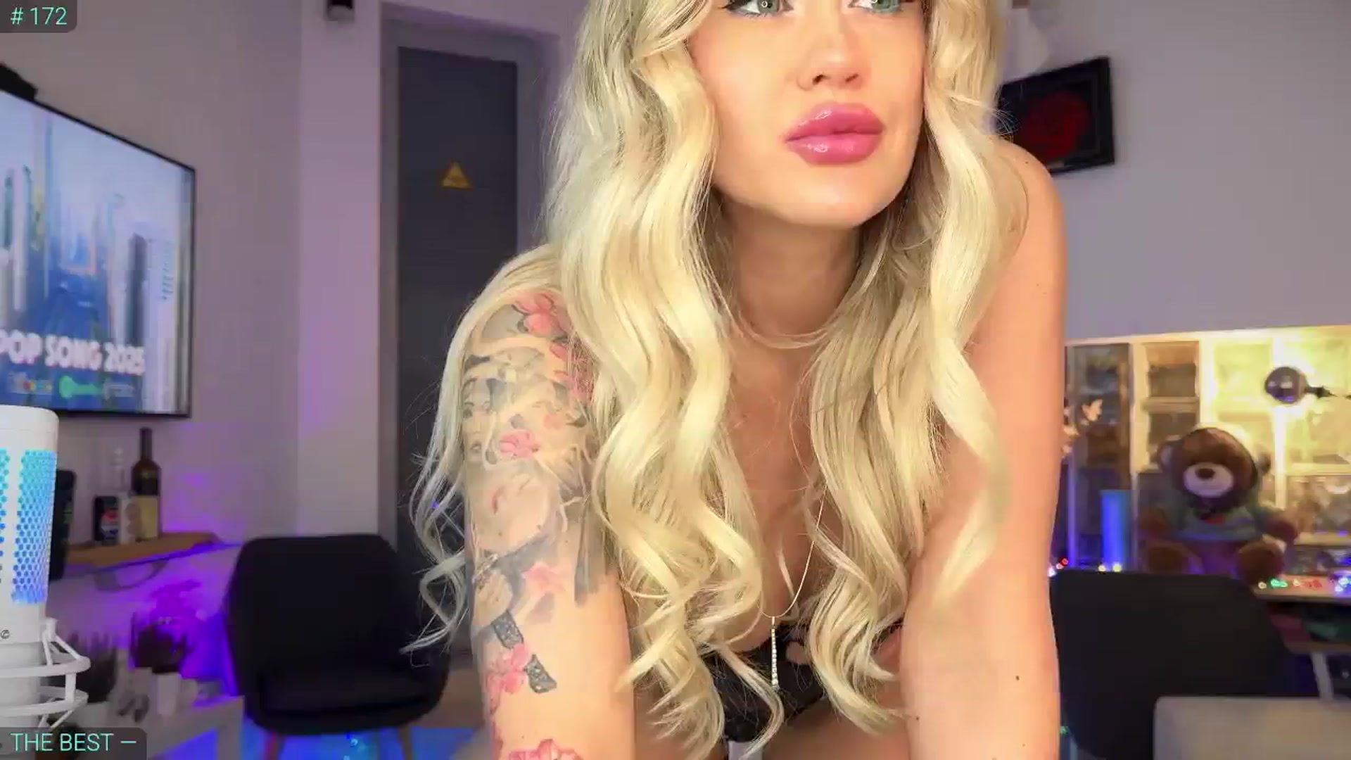 Gallery image thumbnail from AlexiAngel's myfreecams stream on, 03/30/2025, 16:09 image 3 of 20