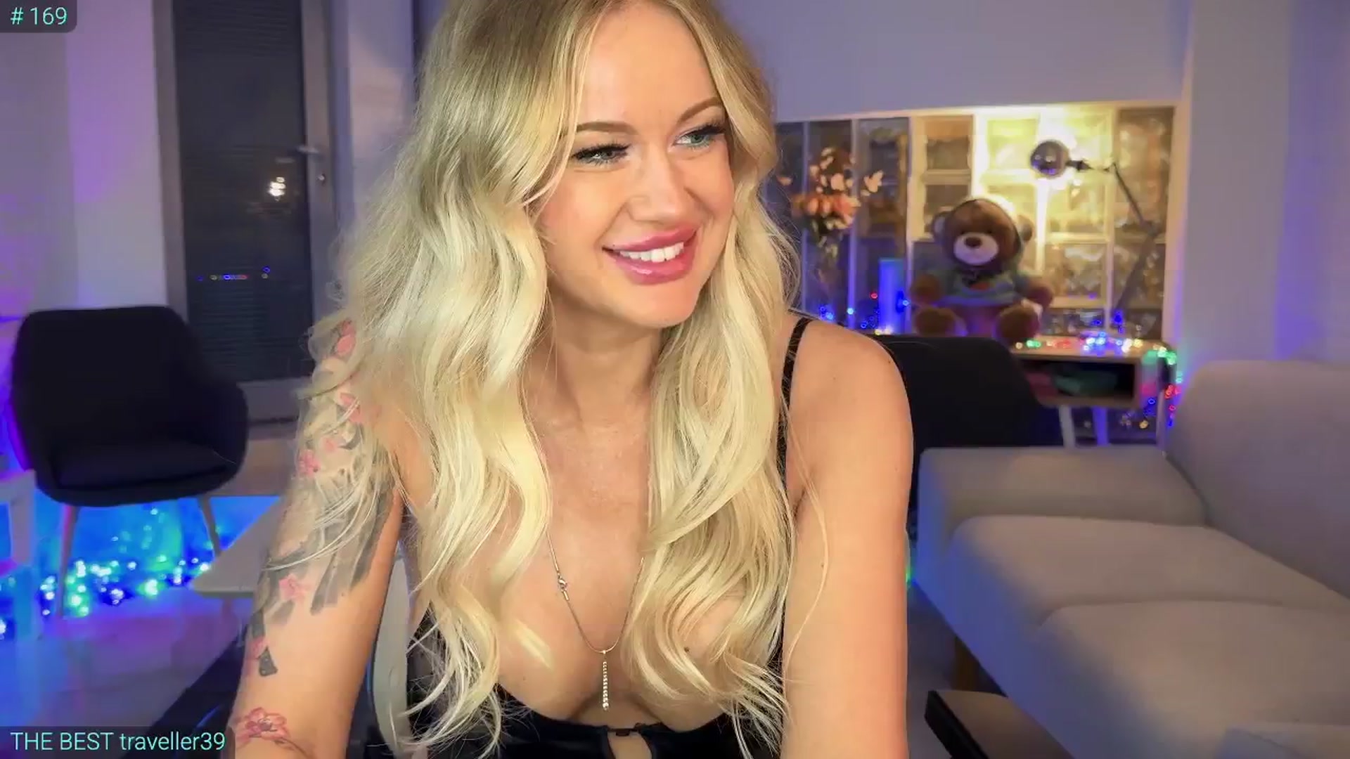 Gallery image thumbnail from AlexiAngel's myfreecams stream on, 03/30/2025, 18:18 image 1 of 20