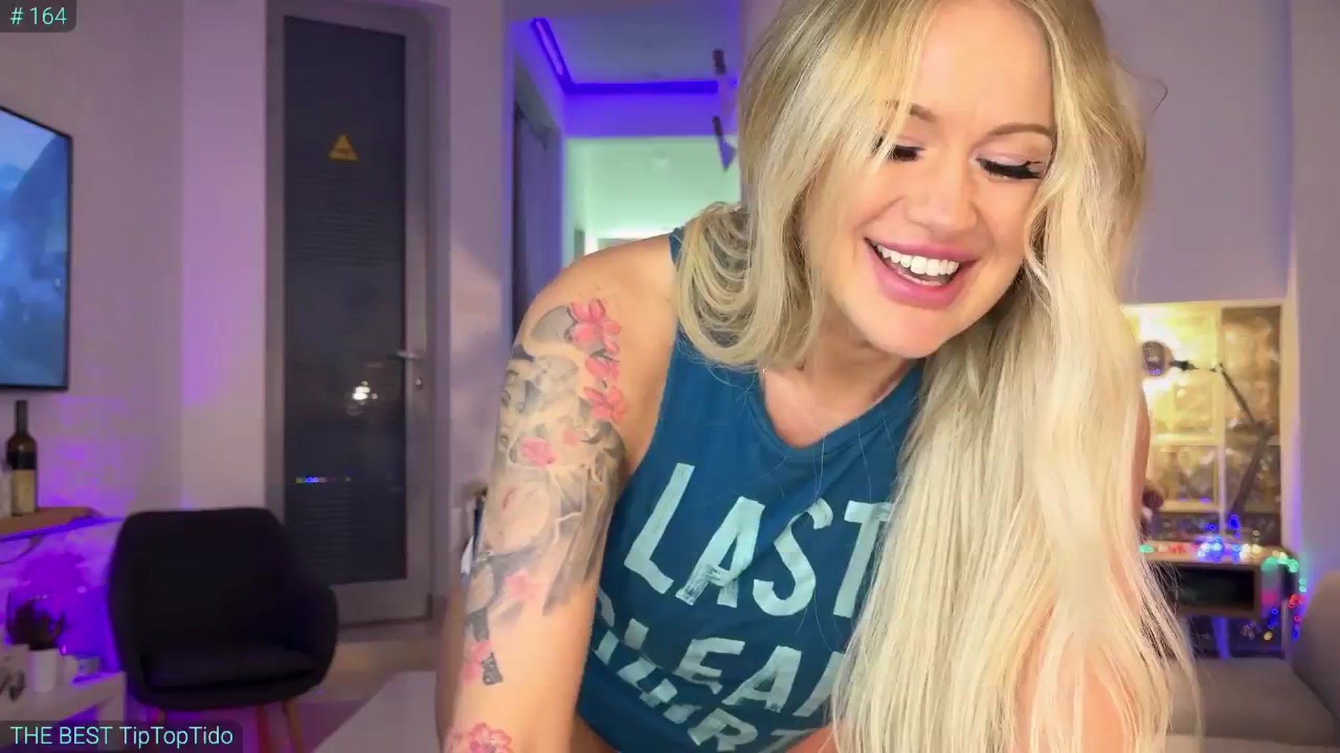 Gallery image thumbnail from AlexiAngel's myfreecams stream on, 03/31/2025, 18:39 image 4 of 20