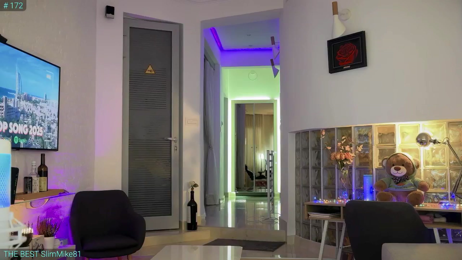 Gallery image thumbnail from AlexiAngel's myfreecams stream on, 04/01/2025, 06:30 image 13 of 20