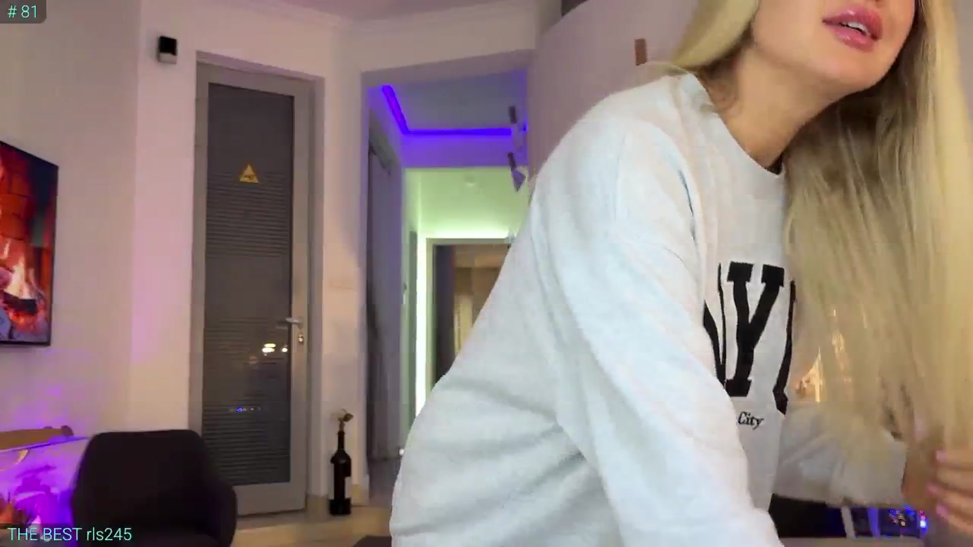 Gallery image thumbnail from AlexiAngel's myfreecams stream on, 04/24/2025, 05:48 image 12 of 20