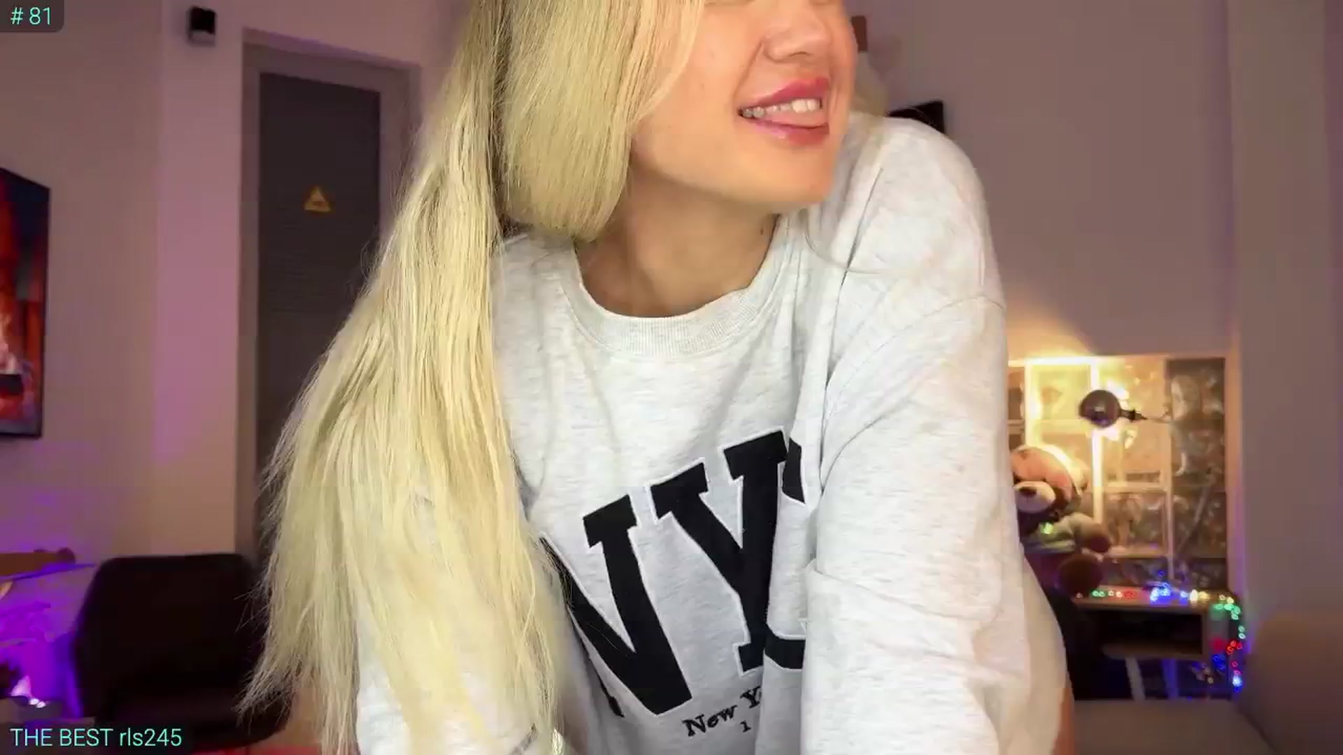 Gallery image thumbnail from AlexiAngel's myfreecams stream on, 04/24/2025, 05:48 image 1 of 20