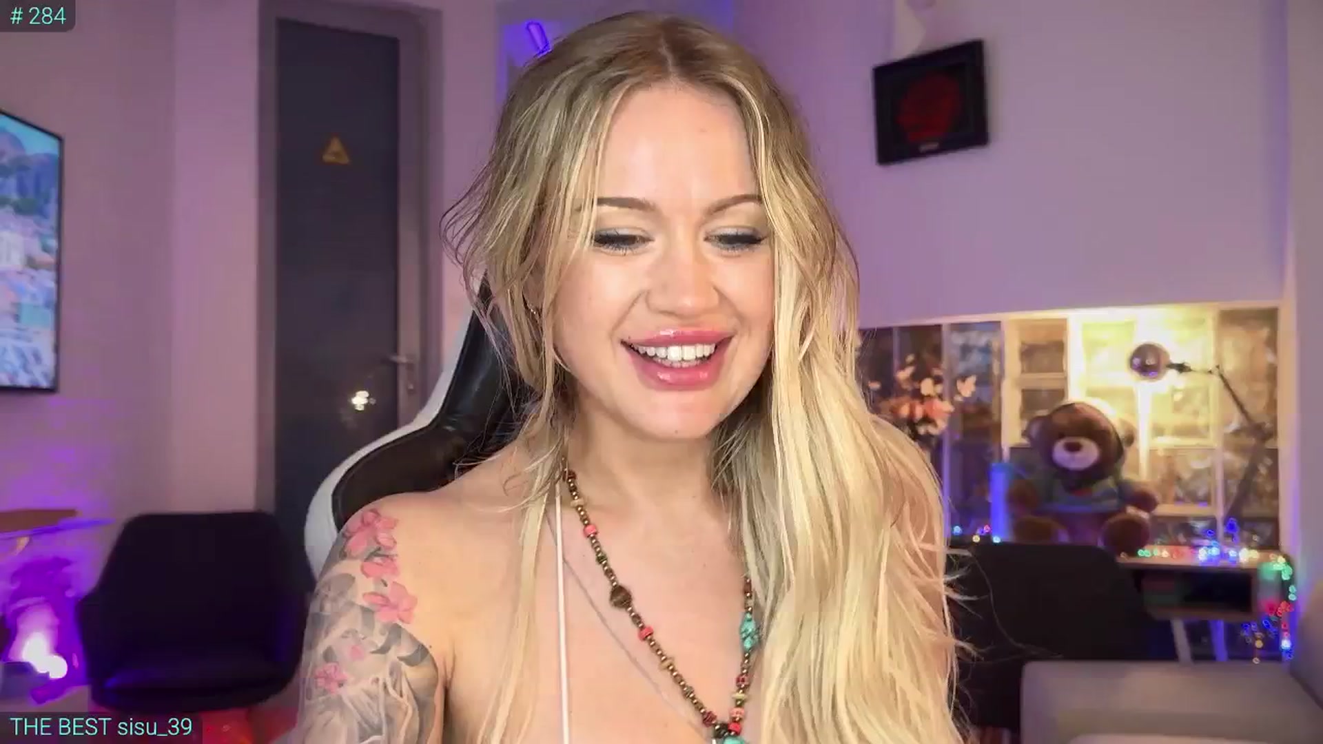 Gallery image thumbnail from AlexiAngel's myfreecams stream on, 05/01/2025, 17:27 image 5 of 20