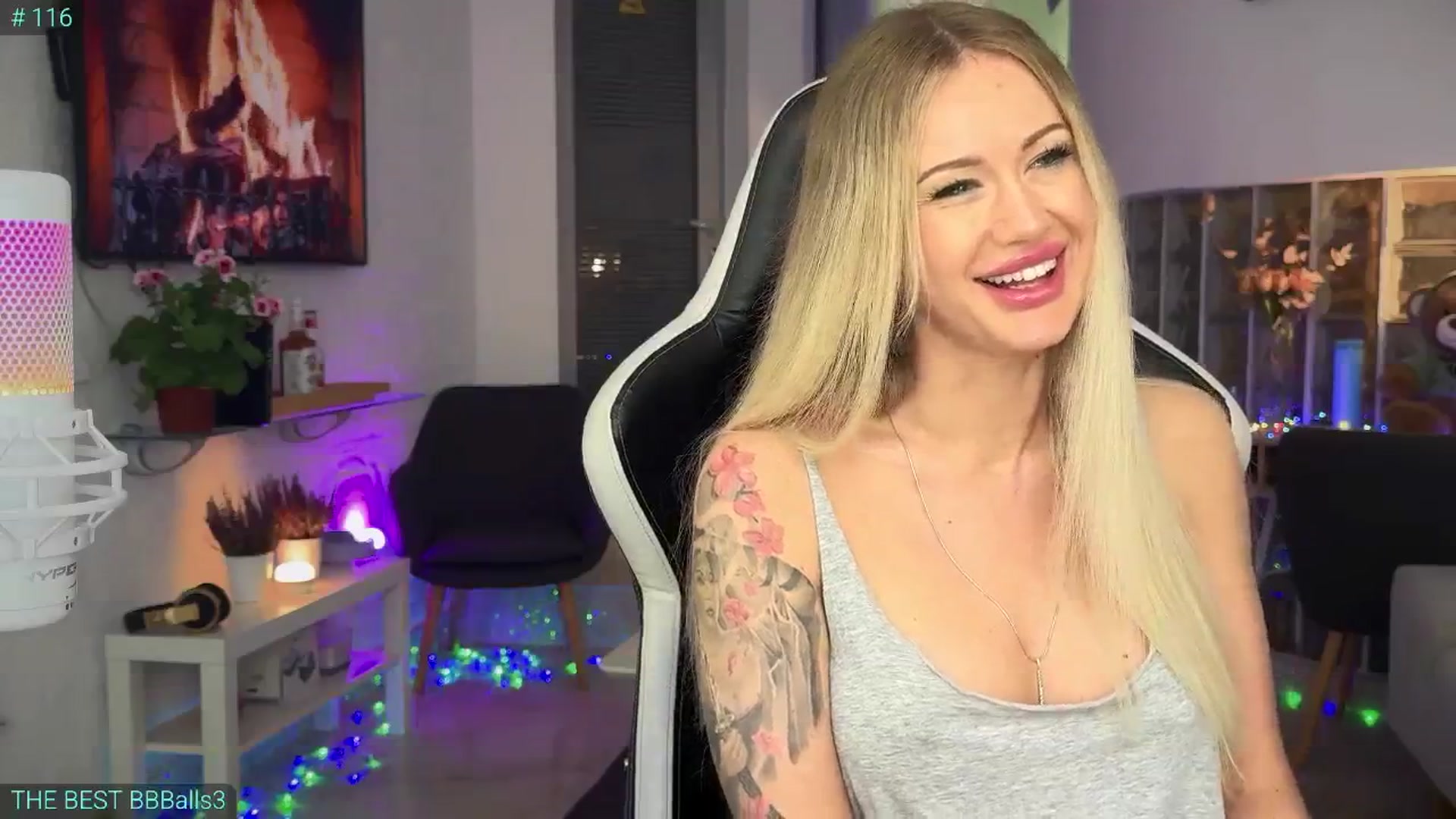 Gallery image thumbnail from AlexiAngel's myfreecams stream on, 05/05/2025, 07:18 image 18 of 20